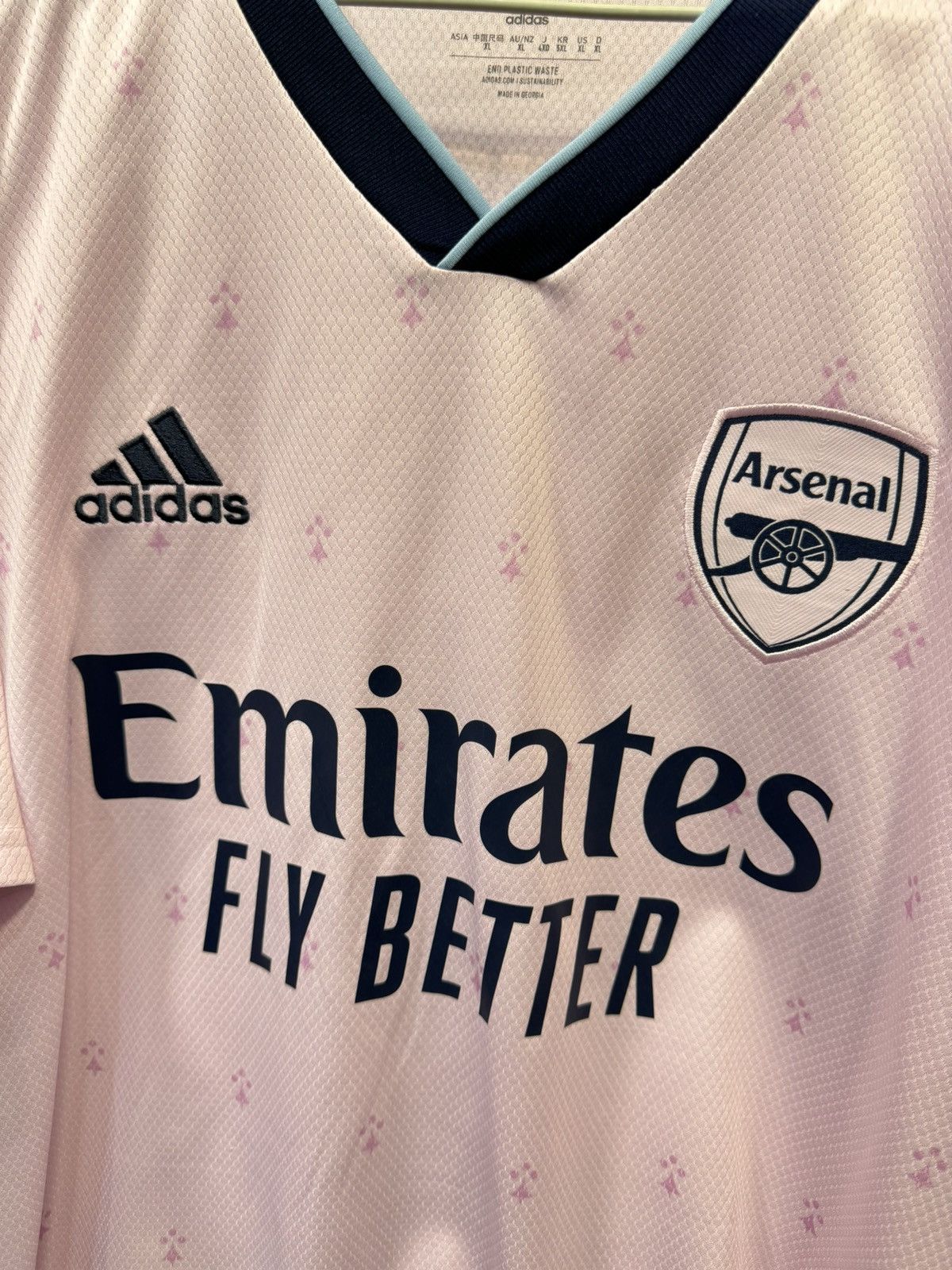 Adidas Arsenal 22/23 away shirt #35 Zinchenko Size US XL / EU 56 / 4 - 3 Thumbnail