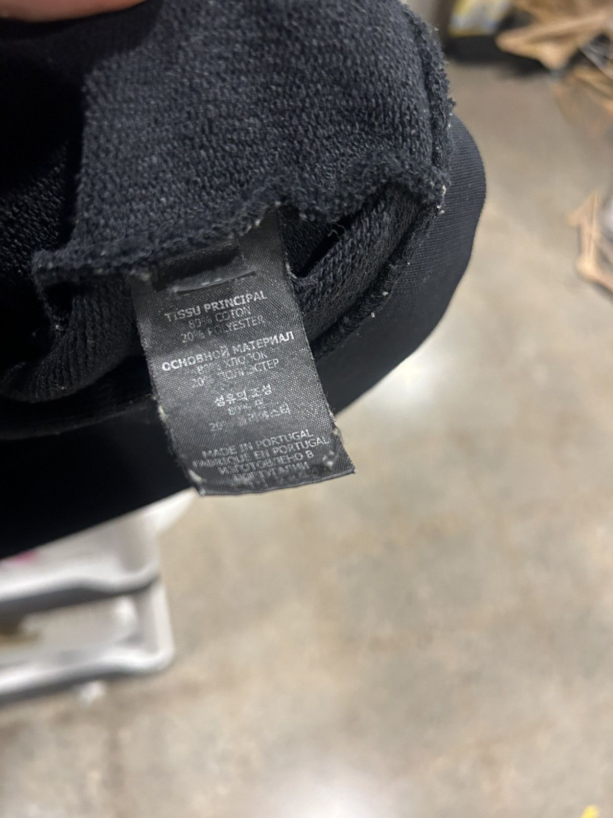 Vetements Black vetementes name tag hoodie Size US M / EU 48-50 / 2 - 4 Thumbnail