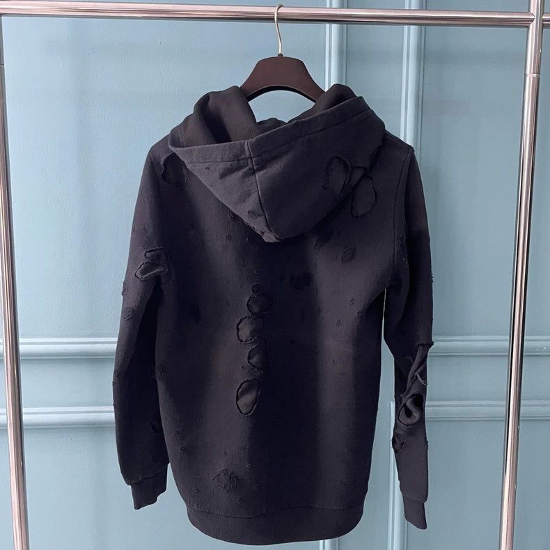 Givenchy Givenchy Black Large Destruction Logo Crewneck Hoodie Size US S / EU 44-46 / 1 - 2 Thumbnail