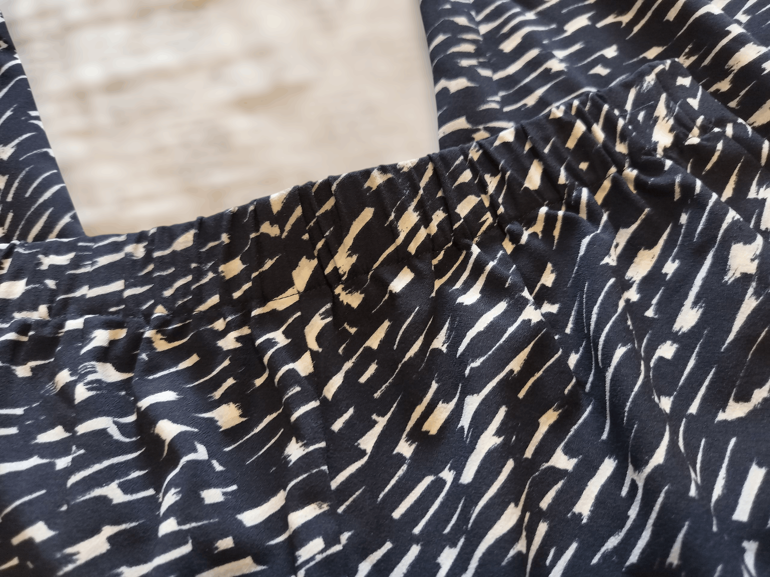 NIC+ZOE wild print Y2K luxury trousers minimalistic and eye catching Size 26" / US 2 / IT 38 - 2 Thumbnail