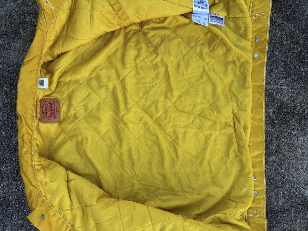 Supreme Supreme X Levi Size US M / EU 48-50 / 2 - 6 Thumbnail
