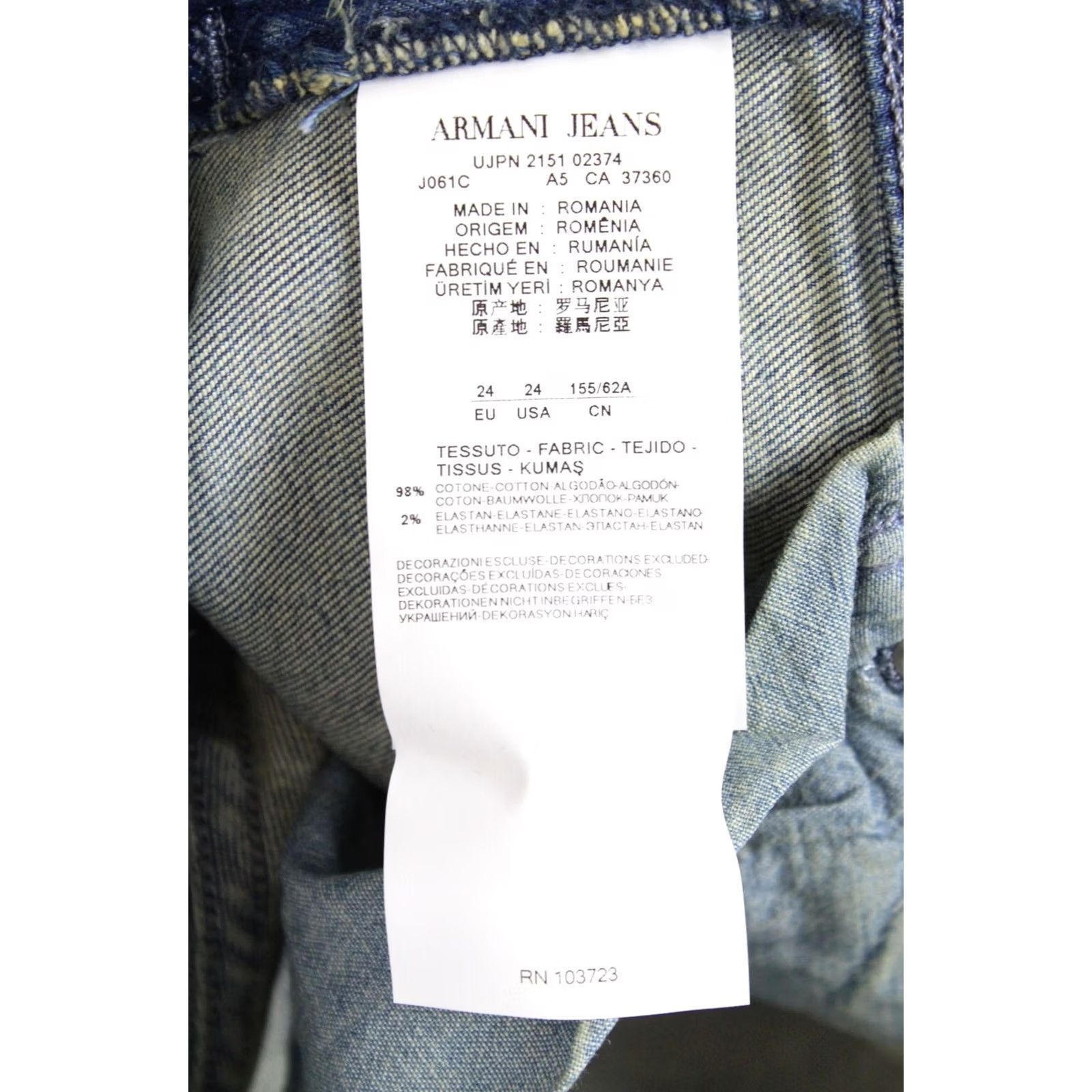 Vintage ARMANI JEANS Skinny Fit Women's Jeans W24 Zip Fly Faded Patterned Logo Blue Size 42" / US 20 - 5 Thumbnail