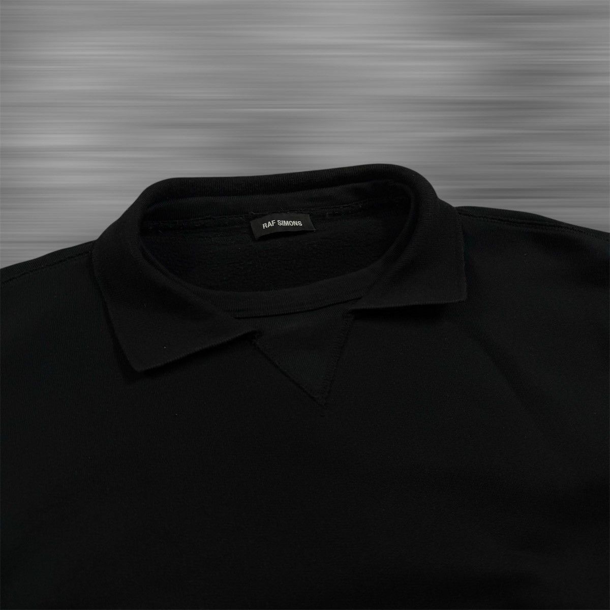 Raf Simons Raf Simons AW19 Black Illusion Collar Sweatshirt Size US XL / EU 56 / 4 - 5 Thumbnail