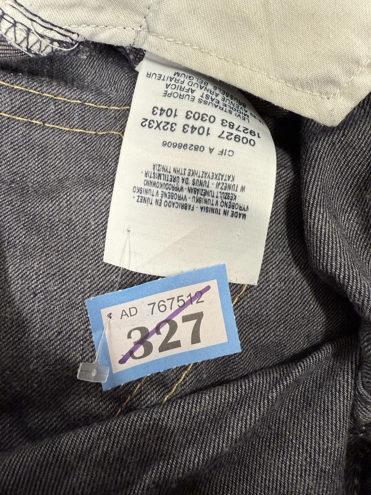 Other Levi's Dark Blue Denim Jeans W32 L32 Size US 32 / EU 48 - 2 Thumbnail