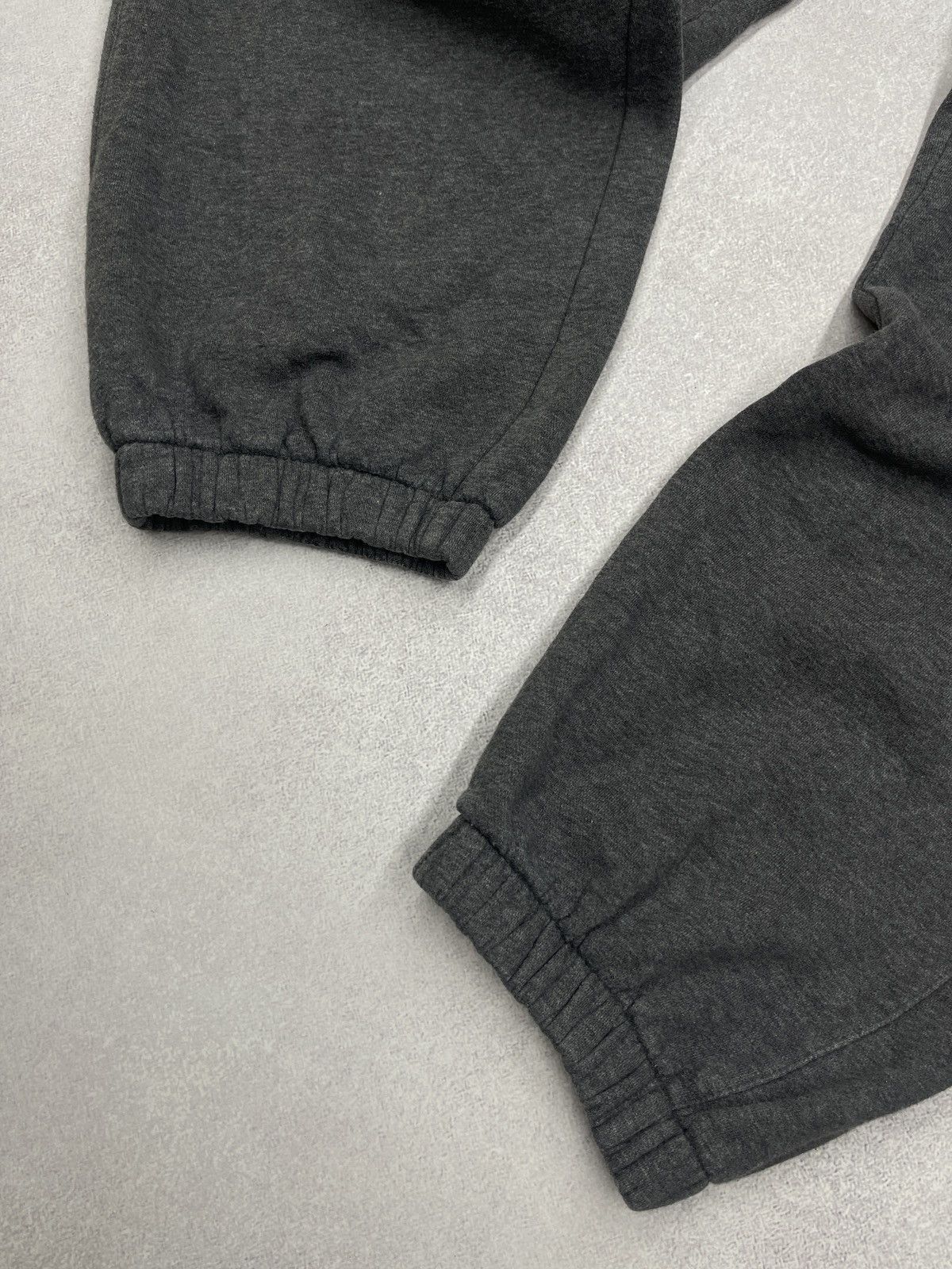 Nike Vintage Nike Kolovrat Basic Sweatpants Grey Drill Y2K ACG Size US 34 / EU 50 - 6 Thumbnail