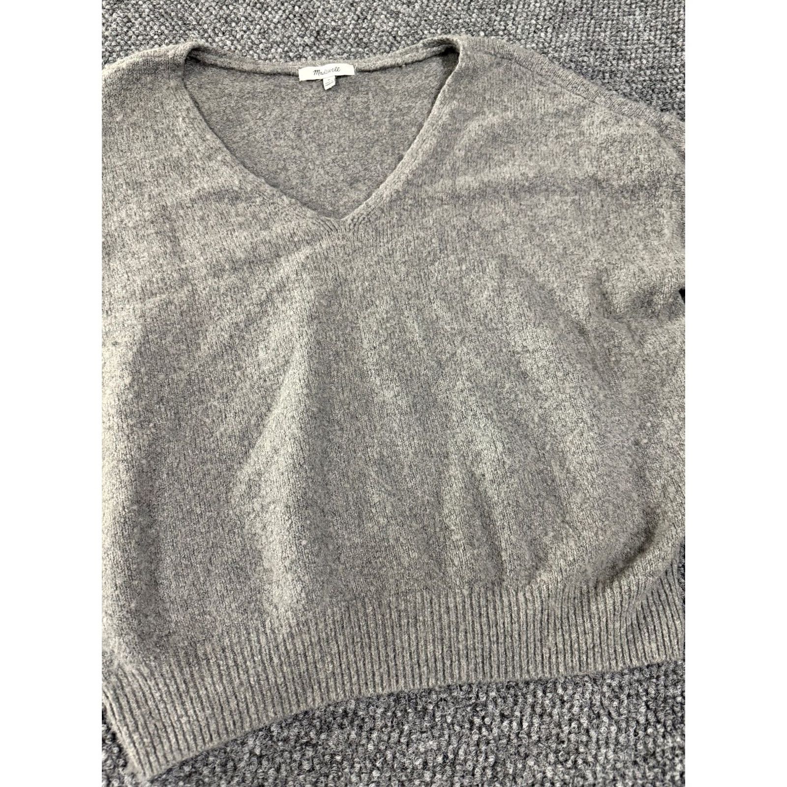 Madewell Madewell Sweater Womens M Gray V-Neck Pullover Knit Glitter Wool Cotton Polyamide All Seasons Casual Pullover Fall Winter Girls? Size M / US 6-8 / IT 42-44 - 4 Thumbnail