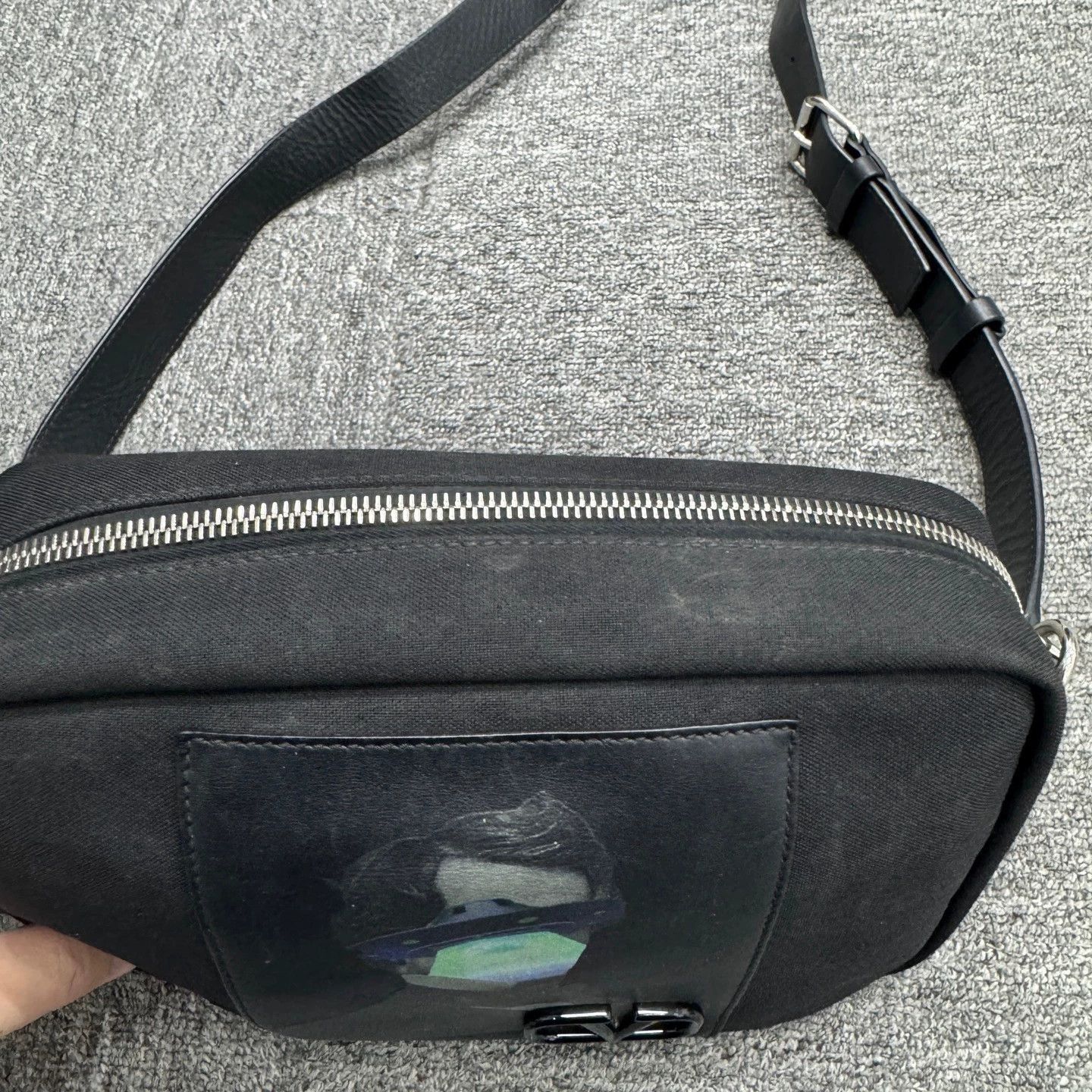 Valentino Black Crossbody Bag with Portrait Print Size ONE SIZE - 3 Thumbnail