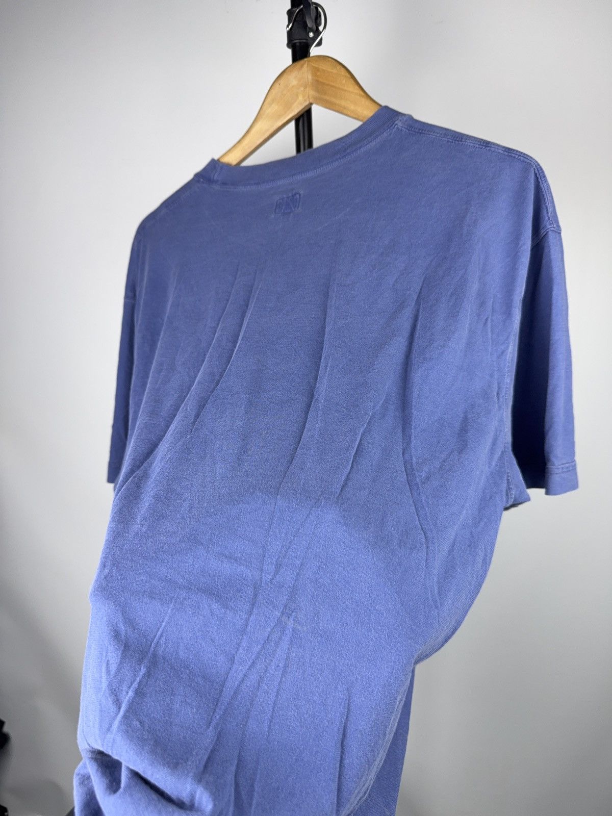 Calvin Klein 00s Vintage Calvin Klein Jeans Minimal Logo Blue T-Shirt L Size US L / EU 52-54 / 3 - 15 Thumbnail