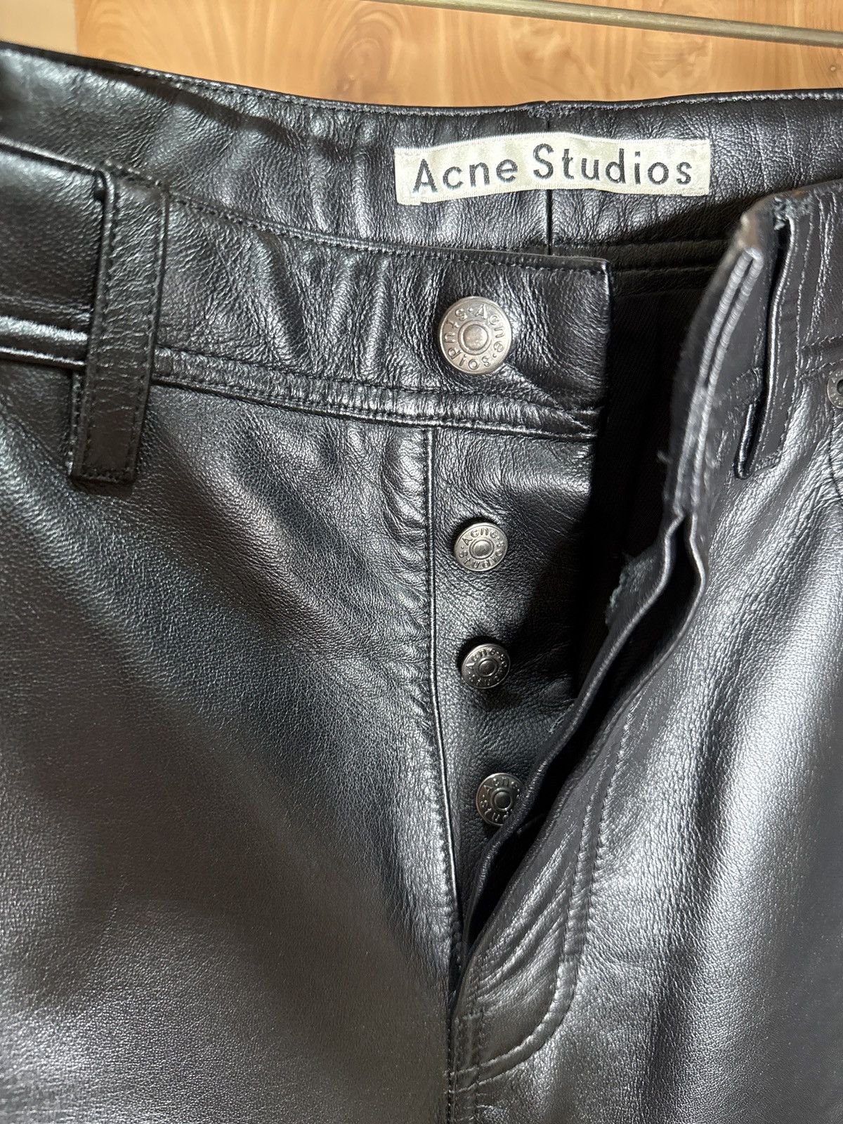 Acne Studios Acne Studios black leather pants Size US 34 / EU 50 - 4 Thumbnail