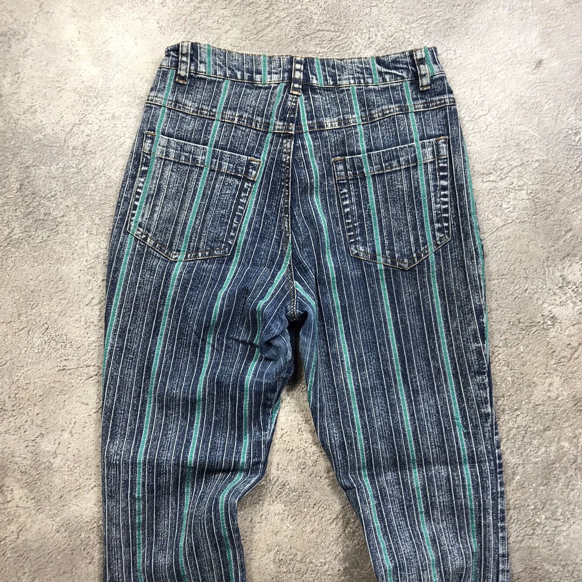 Vintage Vintage Y2K Distressed Flared Jeans Japanese Streetwear 26 Size 26" / US 2 / IT 38 - 5 Thumbnail