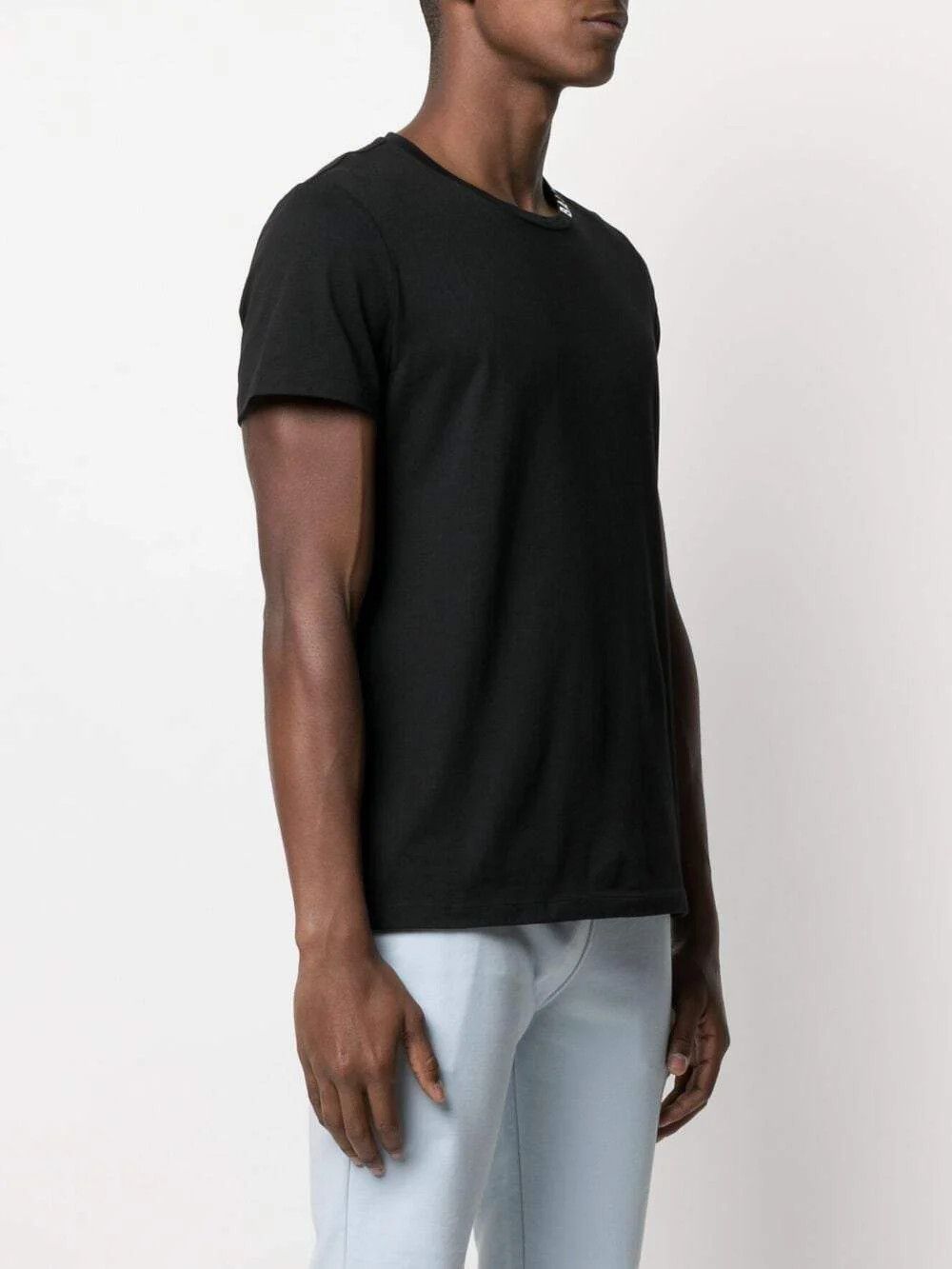Balmain o1loc1c0526 Neck Logo T-Shirt in Black Size US XL / EU 56 / 4 - 2 Thumbnail