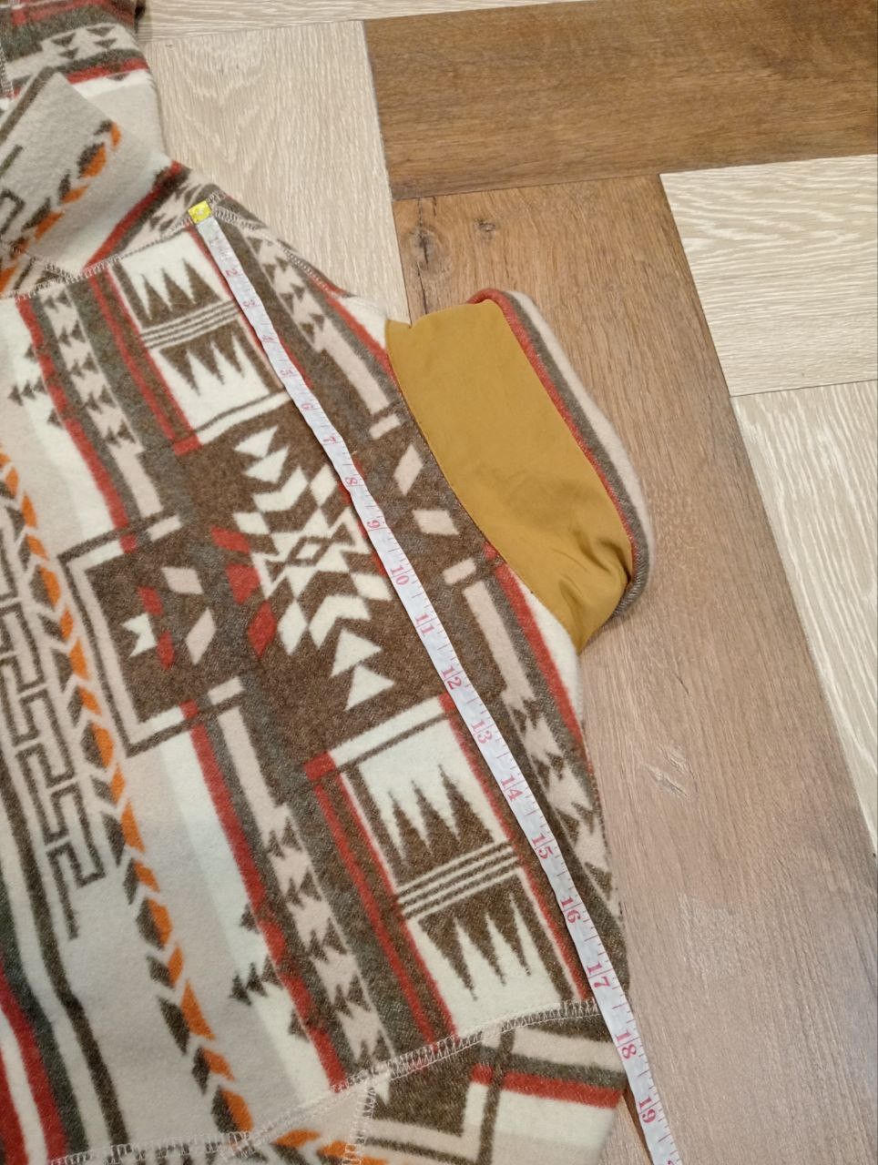 Journal Standard JOURNAL STANDARD JAPAN NAVAJO FLEECE JACKET - SIZE L Size US L / EU 52-54 / 3 - 13 Thumbnail