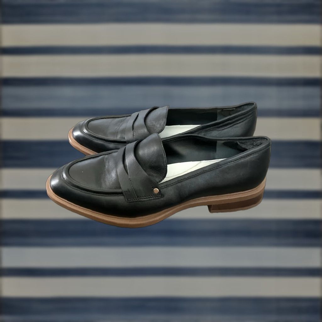 Franco Sarto Franco Sarto Edith 2 Black Leather Slip On Loafers Women Flat Size 8 Black Loafer Size US 8 / IT 38 - 1 Thumbnail