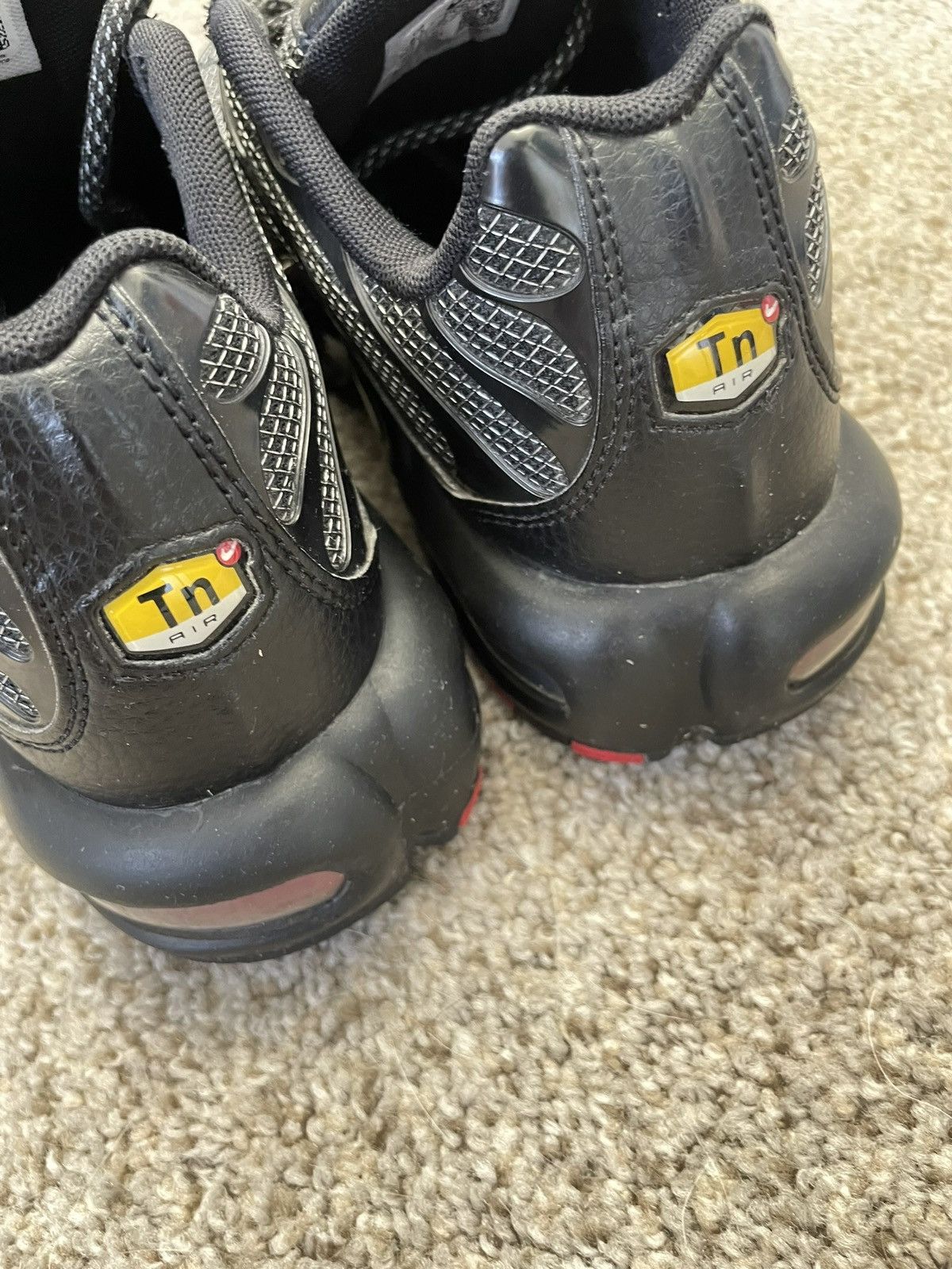 Nike Nike Air Max Plus Bred Size US 8.5 / EU 41-42 - 5 Thumbnail