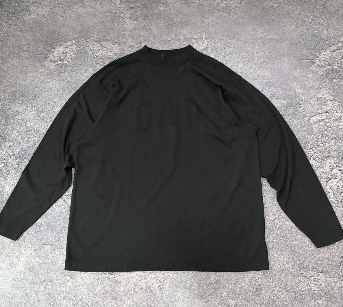 Gap × Yeezy New Yzy Gap by Balenciaga Dove Longsleeve Tee Gunmetal M Size US M / EU 48-50 / 2 - 4 Thumbnail