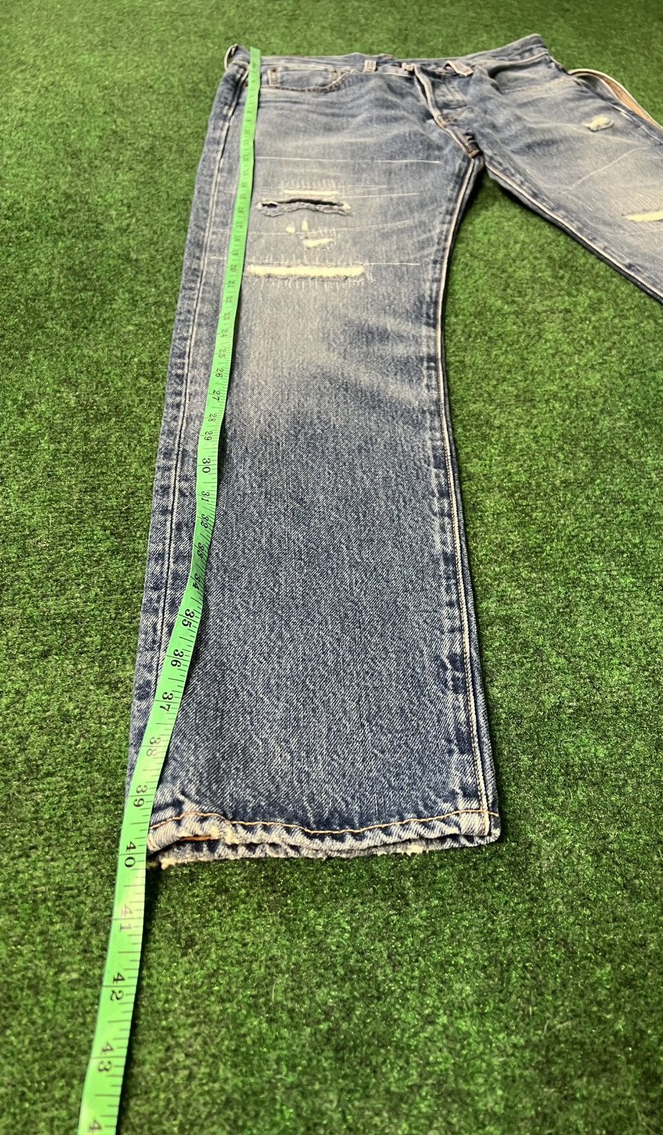 Kith × Levi's KITH x Levi’s Strawberry Fields 501 Jeans 32x32 Size US 32 / EU 48 - 5 Thumbnail