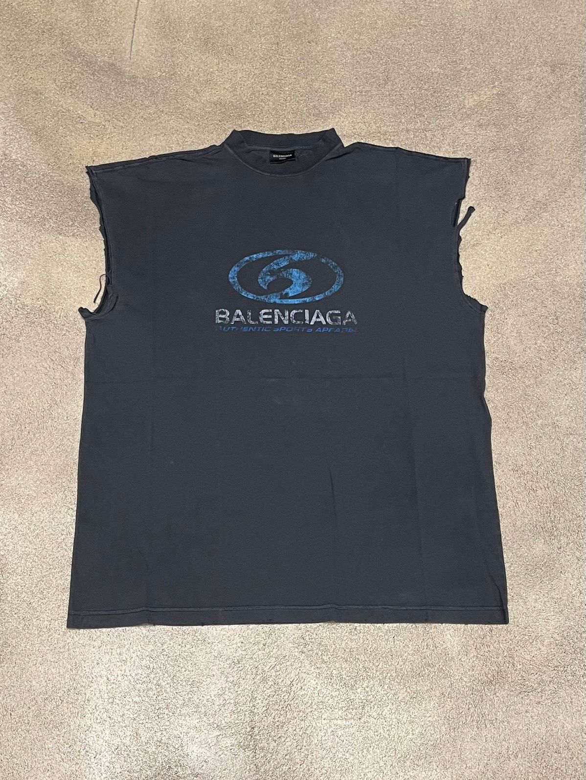Pre-owned Balenciaga Sleeveless Destroyed Surfer T-shirt In Black