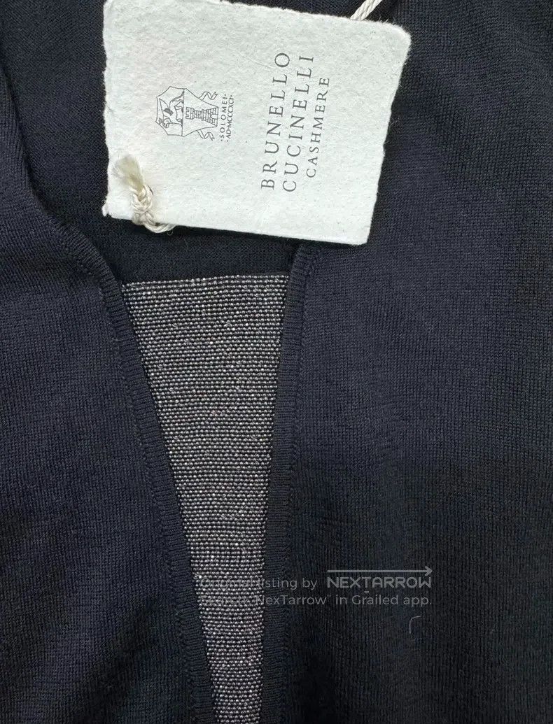 Brunello Cucinelli Brunello Cucinelli Solid color V-neck short-sleeve knit sw Size L / US 10 / IT 46 - 5 Thumbnail
