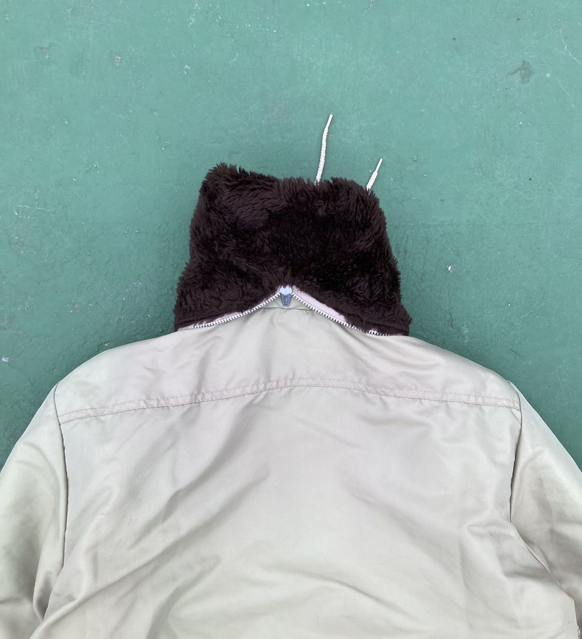 Vintage 80’s Pertini Faux Fur Hood Zipper Gimmick Bondage Jacket Size US L / EU 52-54 / 3 - 14 Thumbnail