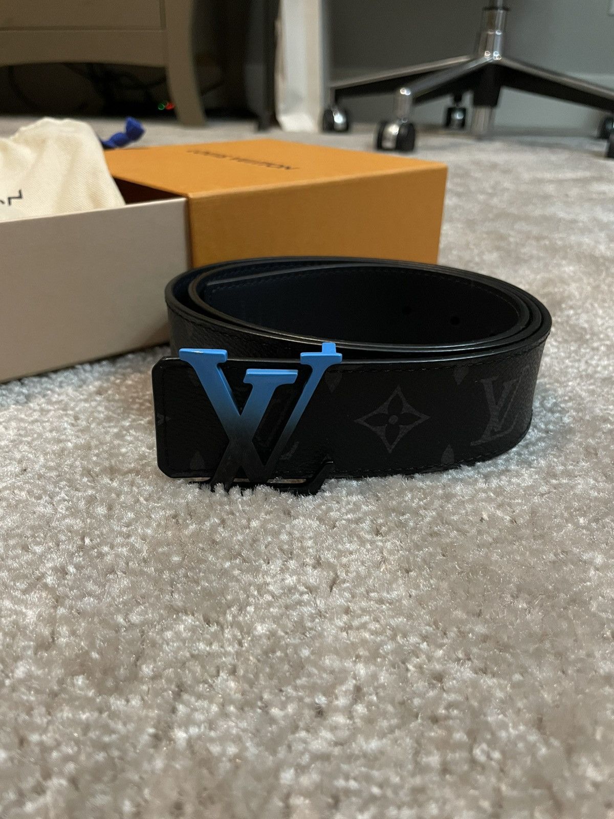 Pre-owned Louis Vuitton Monogram Sunset Gradient Blue Belt In Black