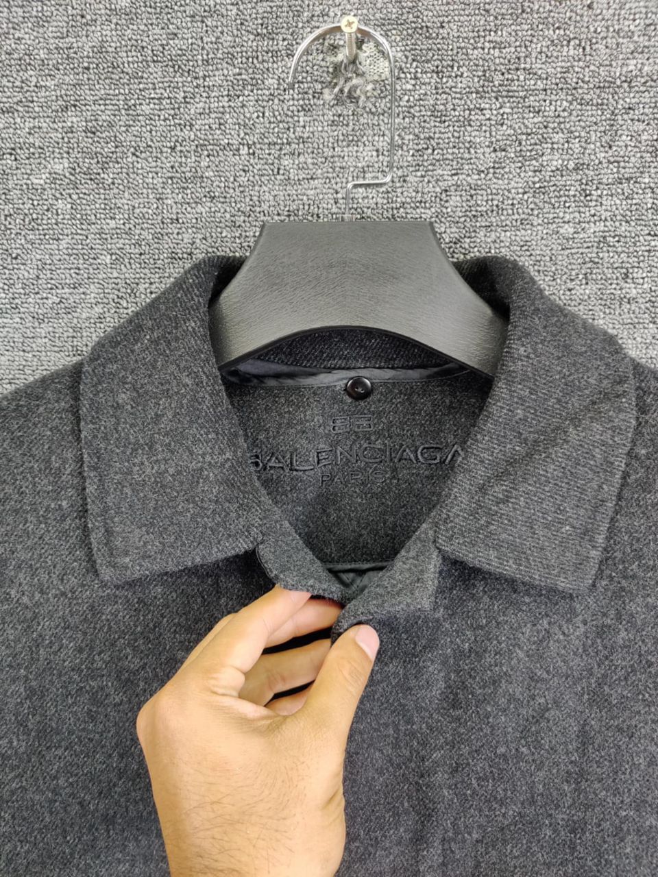 Balenciaga Balenciaga Paris Pour Homme Soft Wool Single Breasted Coat Size US L / EU 52-54 / 3 - 2 Thumbnail