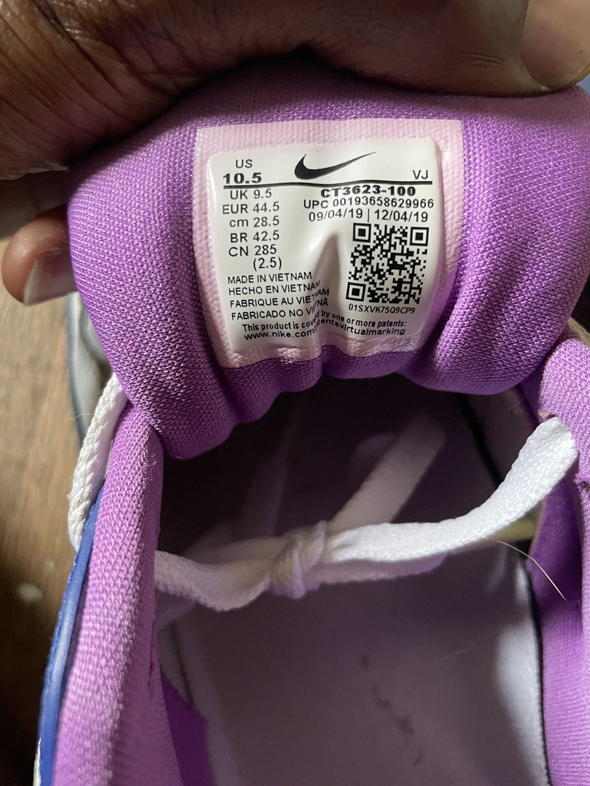 Nike NIKE Air Max 90 “Easter” Size US 10.5 / EU 43-44 - 8 Thumbnail