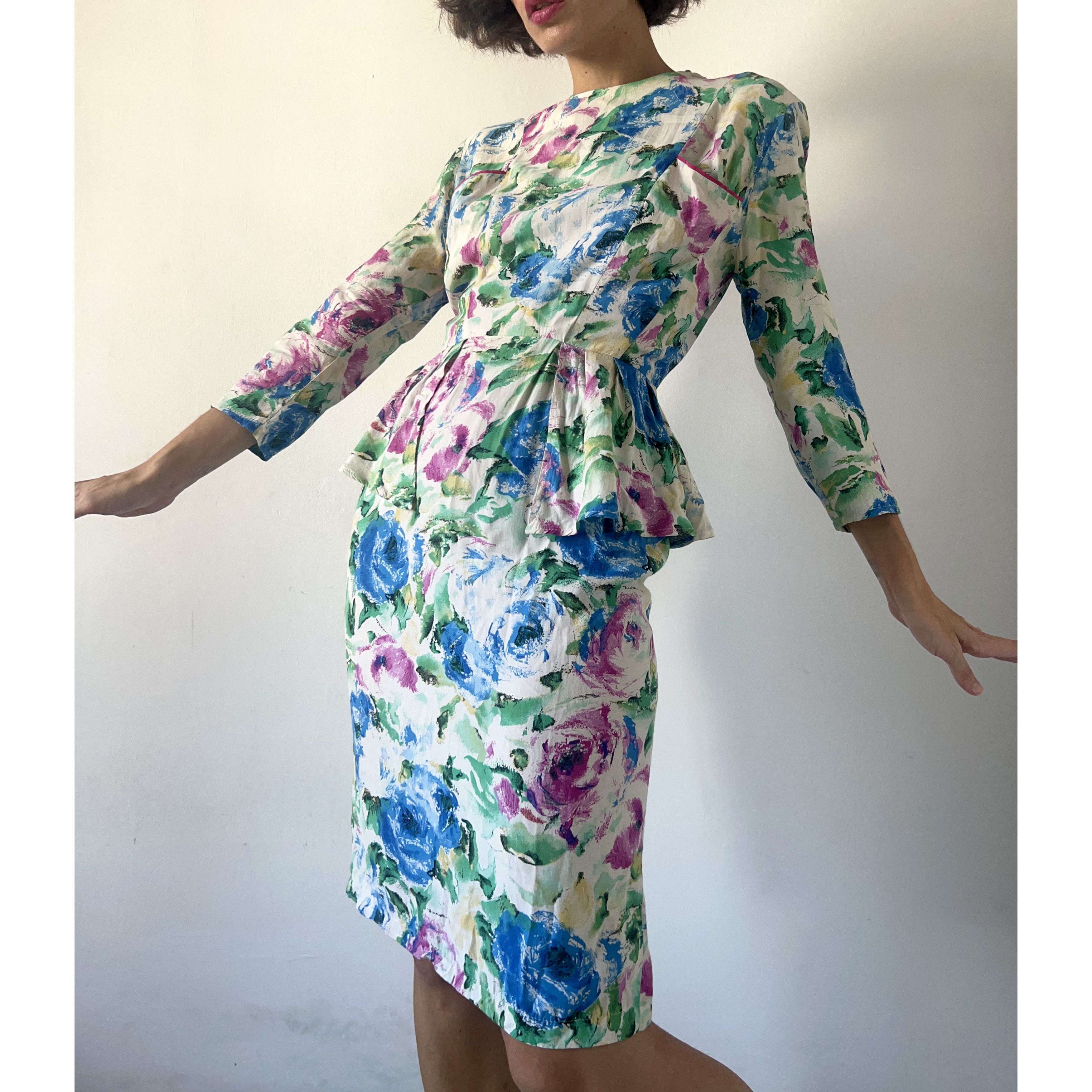 Vintage Vintage 70s white floral peplum dress Size M / US 6-8 / IT 42-44 - 1 Thumbnail