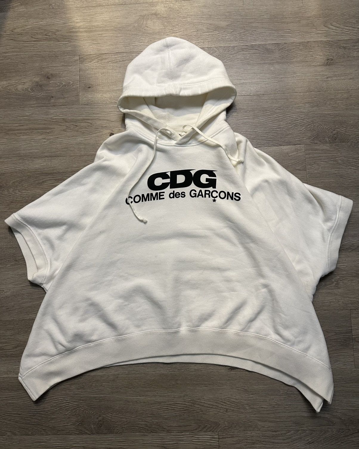 Comme des Garcons Comme des Garcons Poncho Hoodie Size US M / EU 48-50 / 2 - 1 Thumbnail