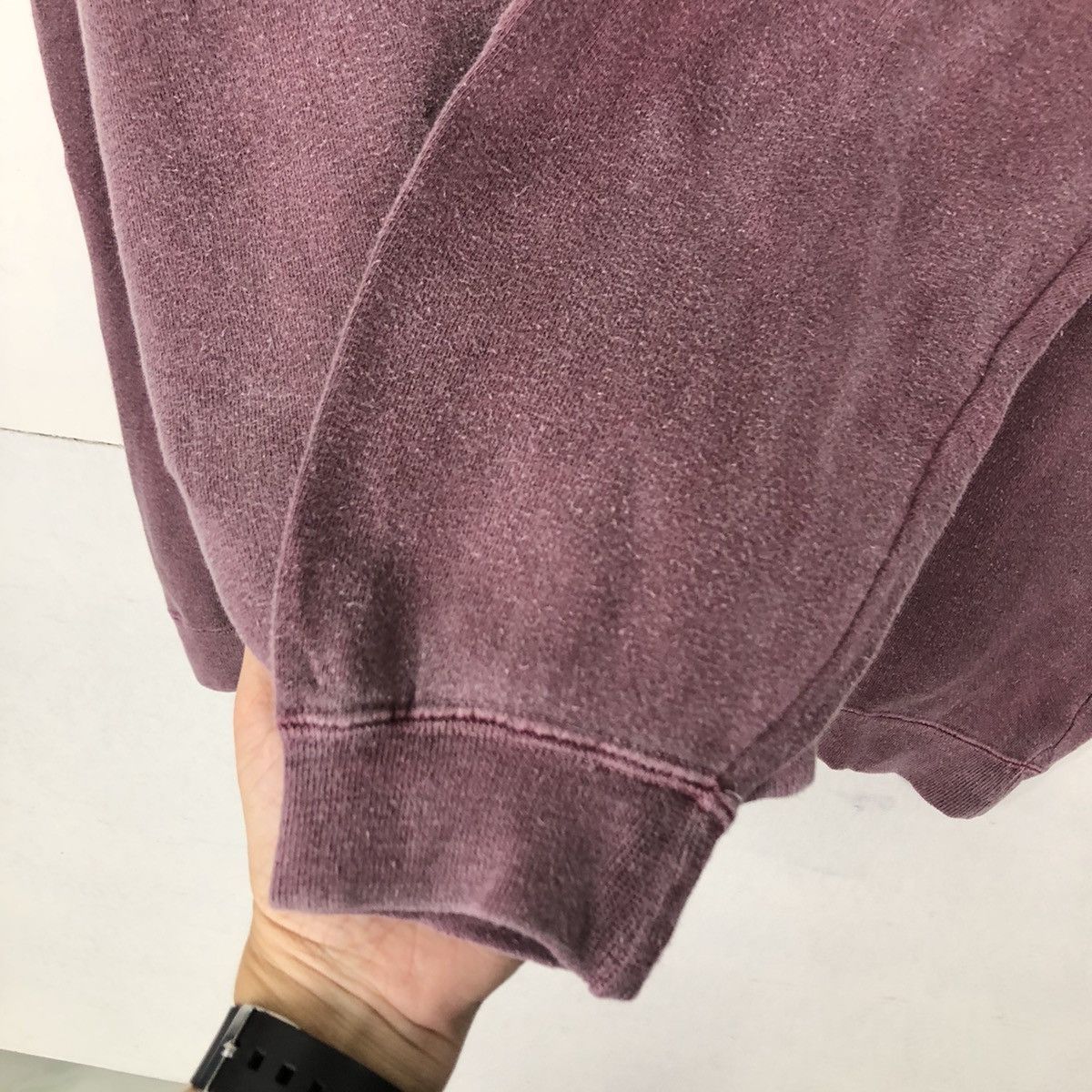 Vintage 🔥VINTAGE TUFF LUCK 26RED SKATE SWEATSHIRT RAPP BIG LOGO USA Size US L / EU 52-54 / 3 - 8 Thumbnail
