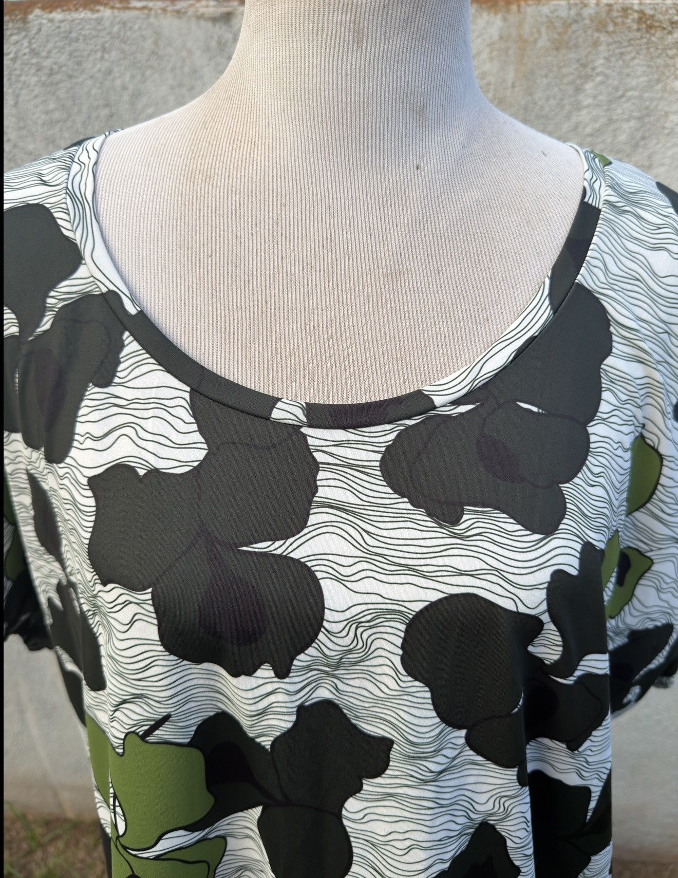 Other PreOwned Manuhealii Hawaiian Blouse Multicolored Women's 2XL Size XXL / US 16-18 / IT 52-54 - 3 Thumbnail