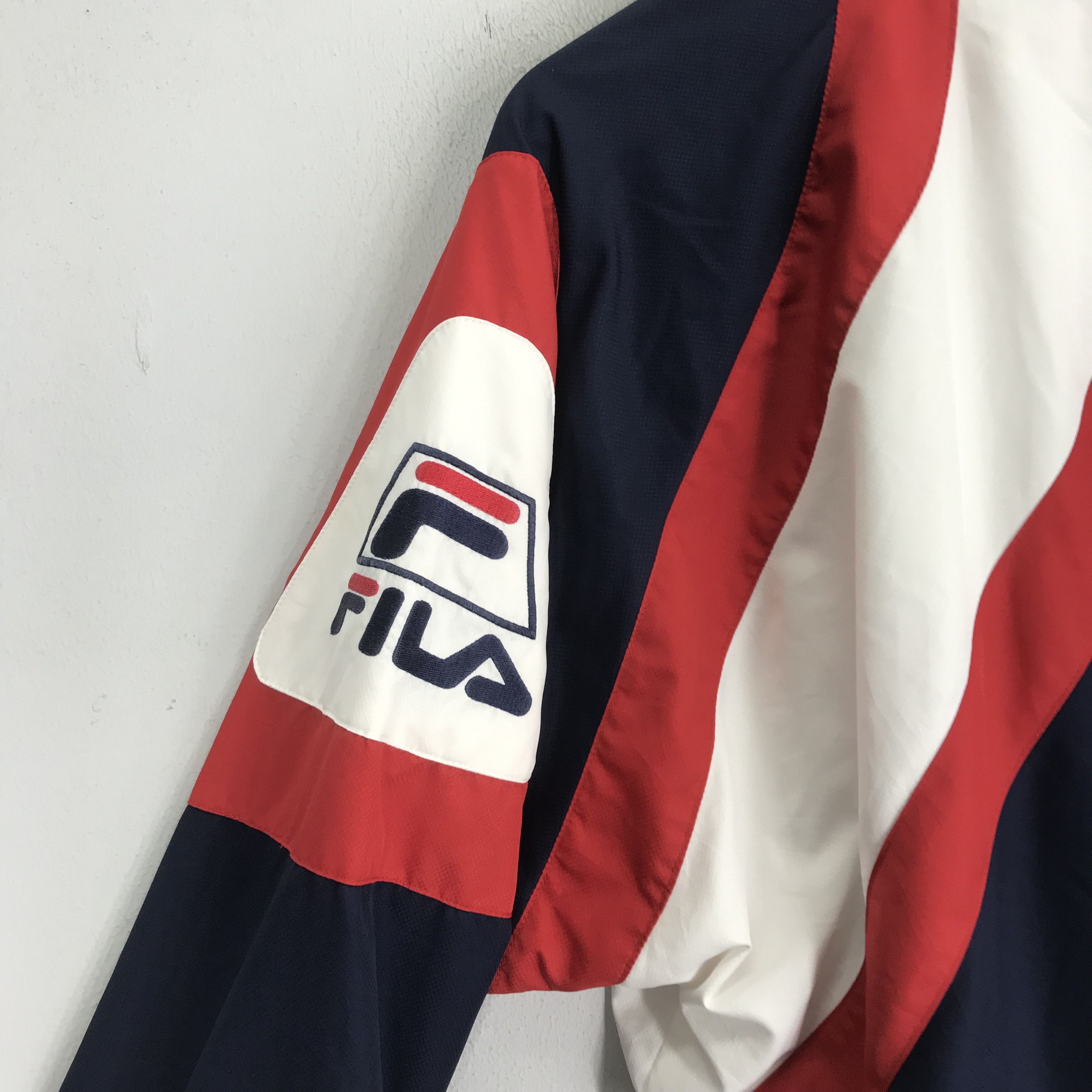 Fila Vintage 90s Fila Italia Light Jacket - 02 Size US M / EU 48-50 / 2 - 8 Thumbnail