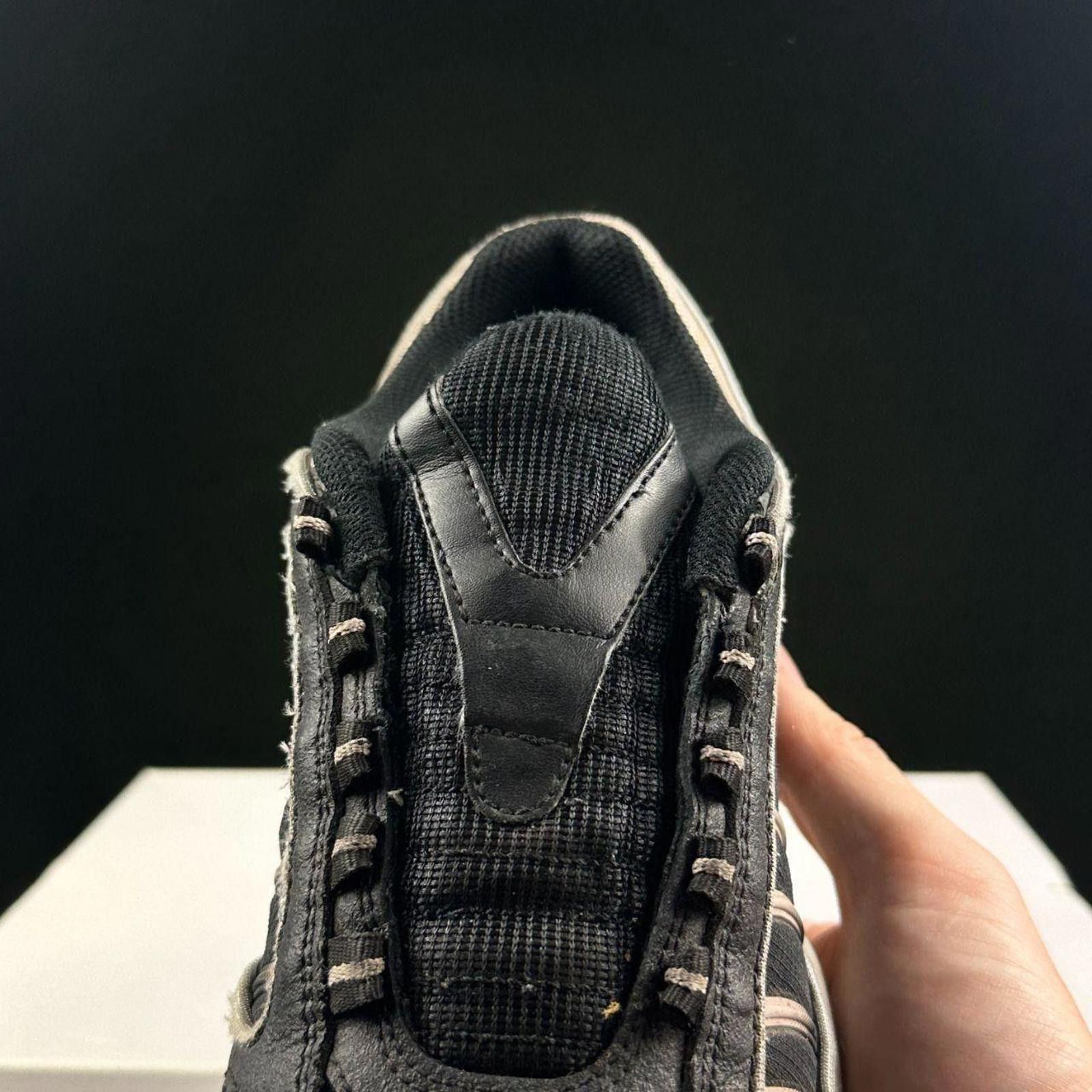 Nike 🌪️ VINTAGE BLACK NIKE AIR MAX TAILWIND IV 🌪️ Size US 7.5 / IT 37.5 - 4 Thumbnail