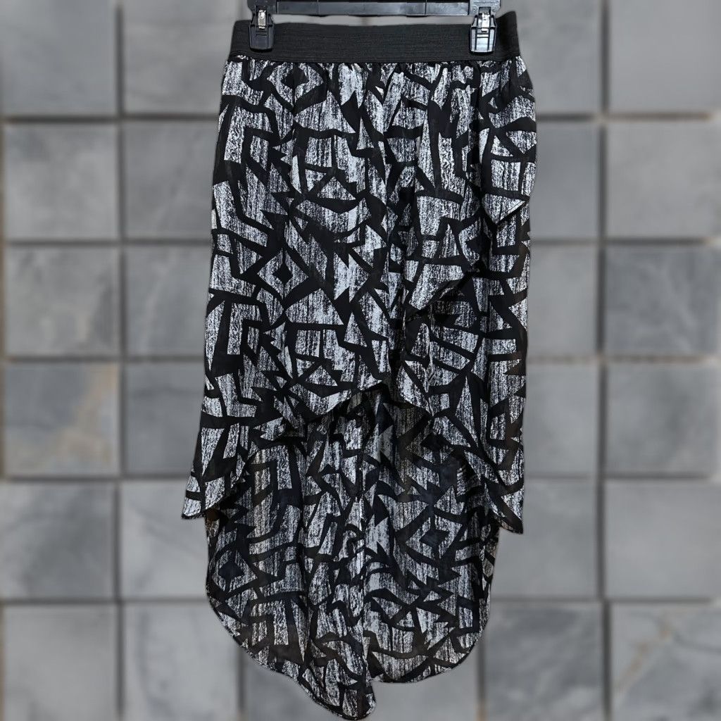 Vintage VINTAGE Brat Star Y2K Skirt XL Black Gray Sheer High Low A-Line Women Skirt Casual 2000s Geometric XL Womens Size 40" / US 18 - 1 Thumbnail