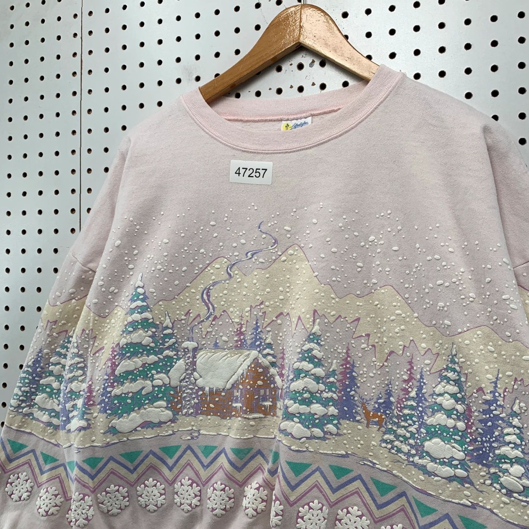 Vintage VINTAGE Lifestyles Sweatshirt Women One Size Pink Winter Snow All Over Print USA Size ONE SIZE - 6 Thumbnail