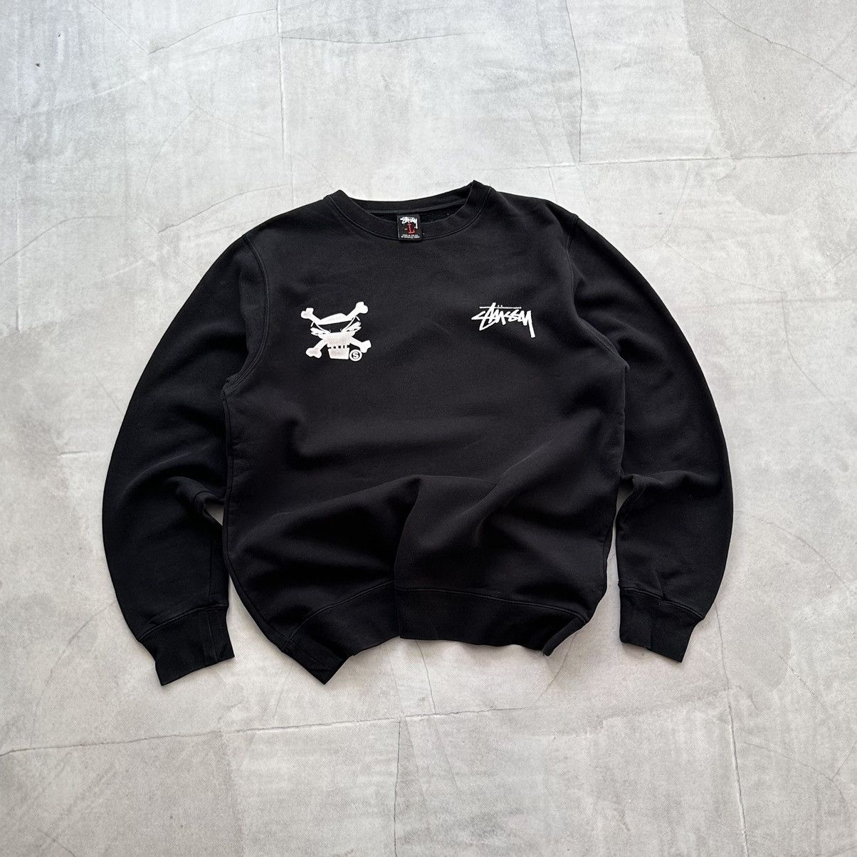 Comme des Garcons × Stussy 00s Stussy Battle Axes USA Vintage Sweatshirt Crewneck Size US L / EU 52-54 / 3 - 5 Thumbnail