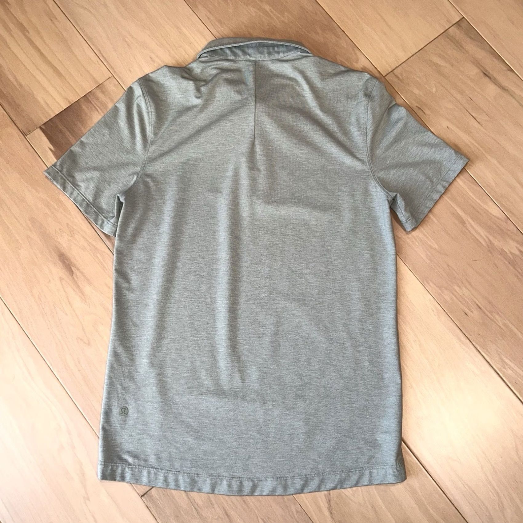 Lululemon Lululemon Polo Shirt Short Sleeve Men’s Small Gray Performance Breathable Lightweight Moisture Wicking Athletic Casual City Apparel Modern 90s? Size US S / EU 44-46 / 1 - 3 Thumbnail