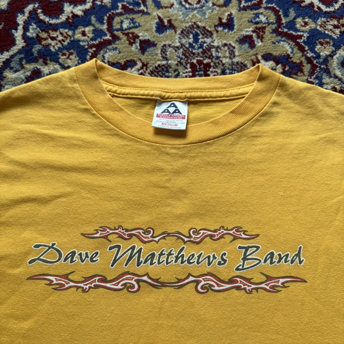 Band Tees 90s-2000s Dave Matthews Band Jam Rock Band tee Y2K rare Size US M / EU 48-50 / 2 - 1 Thumbnail