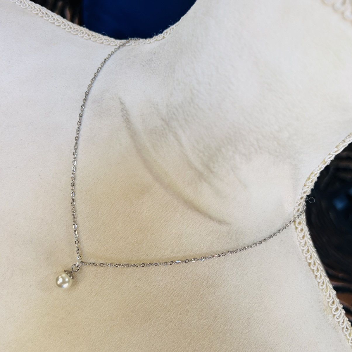 Handmade Handcrafted elegant bead capped vintage glass pearl necklace Size ONE SIZE - 1 Thumbnail