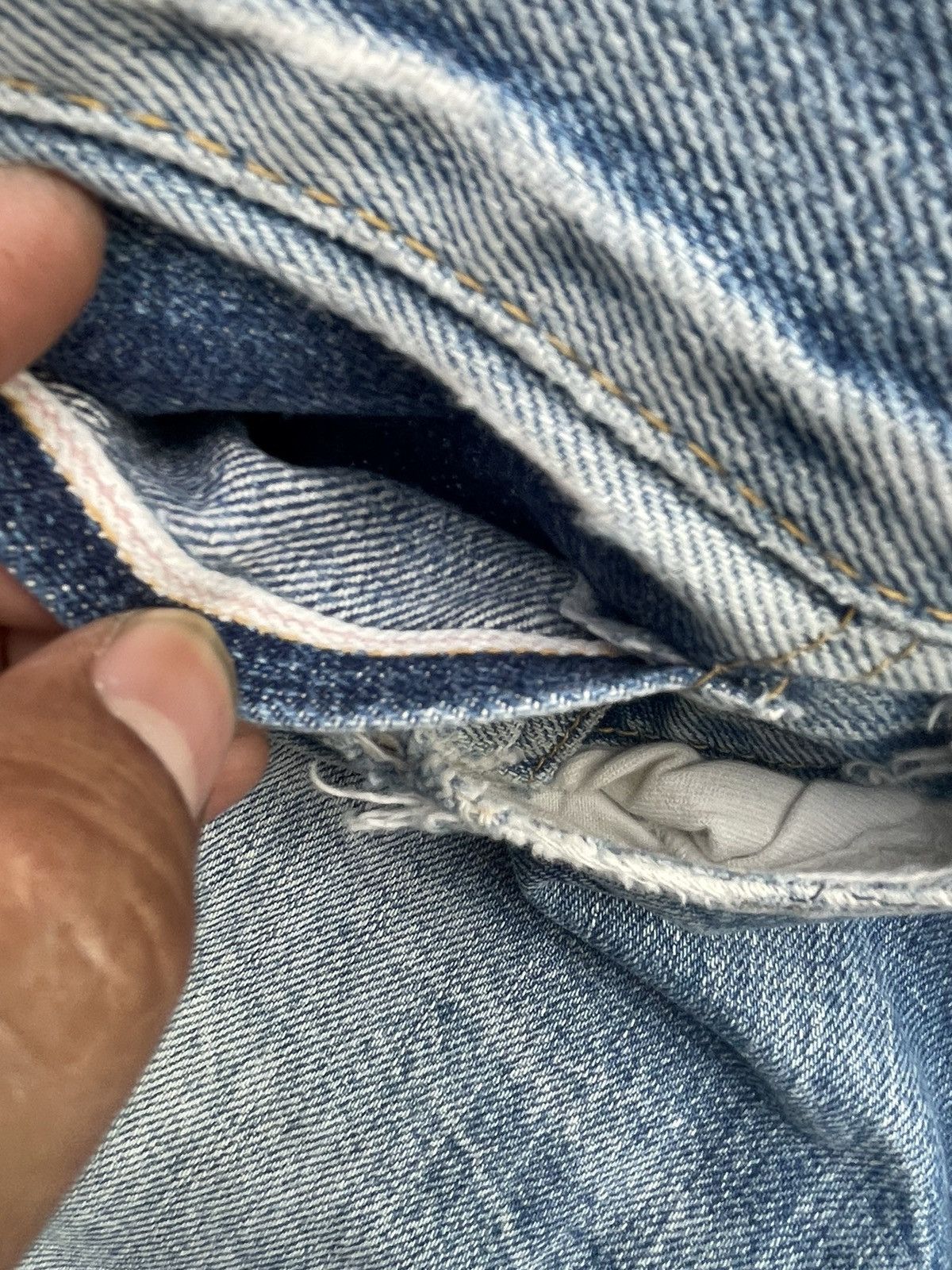 Levi's Vintage 1999 Levis 501 E 1944 Selvedge Distresed Size US 32 / EU 48 - 20 Thumbnail