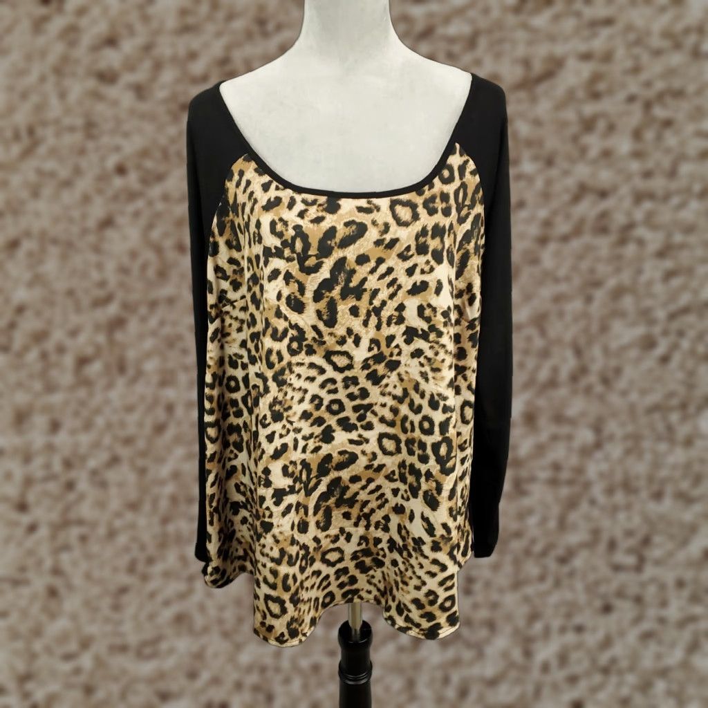 Torrid Torrid Women's Top 2X Black Tan Leopard Print Long Sleeve Tunic Stretchy Casual Blouse Knit Polyester Rayon Spandex Tunic Size XXL / US 16-18 / IT 52-54 - 1 Thumbnail