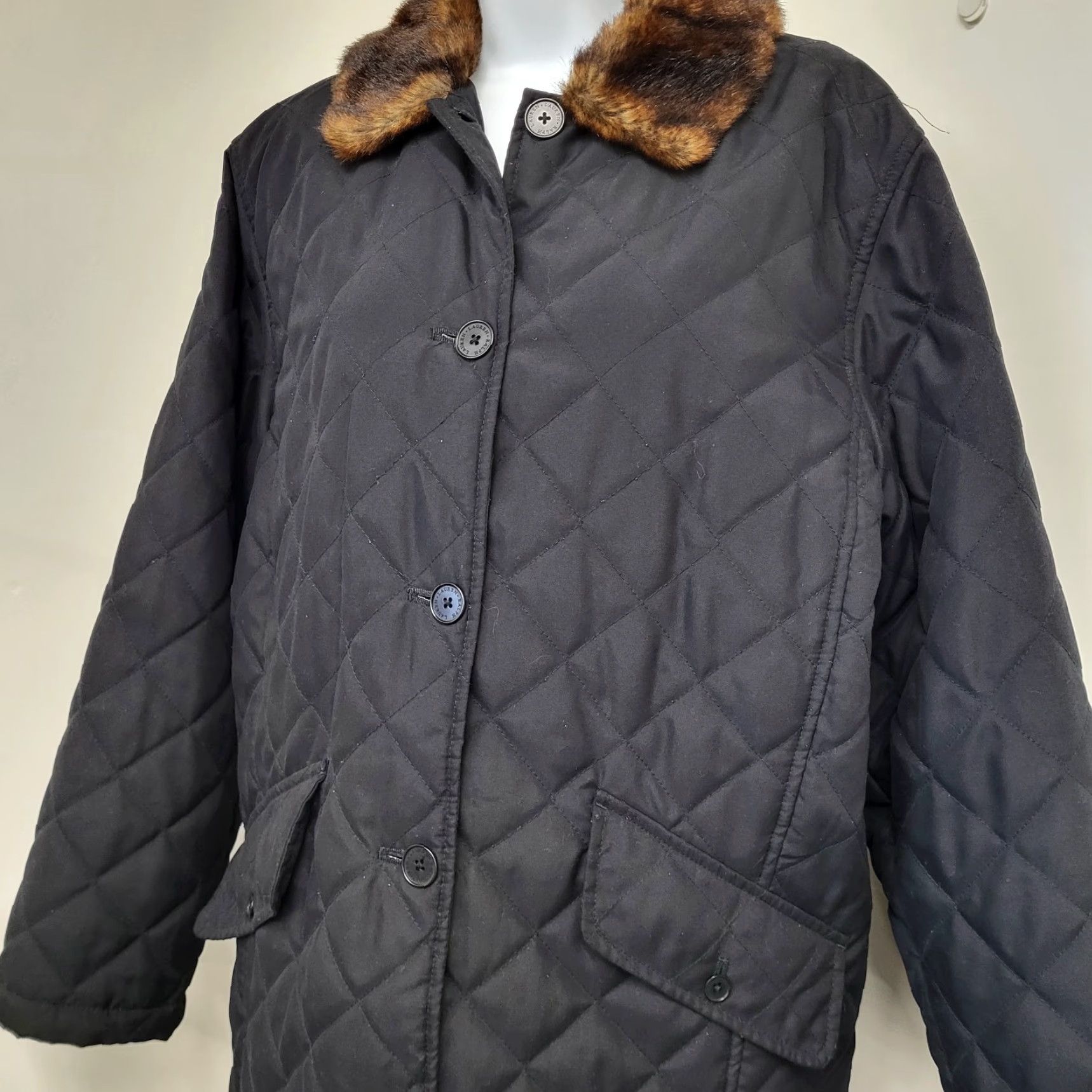 Ralph Lauren Lauren Ralph Lauren Coat Women's Large Black Quilted Faux Fur Collar Overcoat Size L / US 10 / IT 46 - 2 Thumbnail