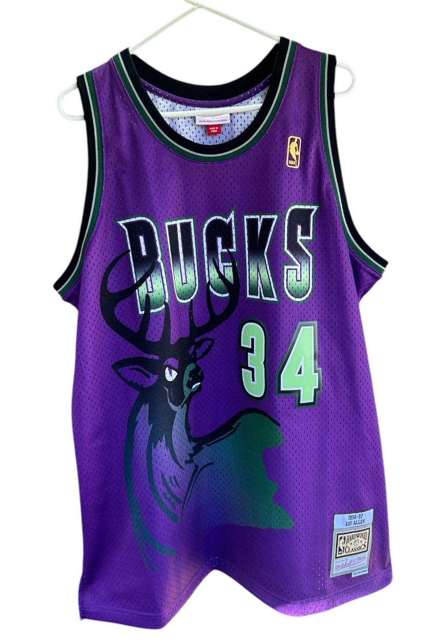 Mitchell & Ness × NBA × Vintage Vintage Milwaukee Bucks Ray Allen Mitchell & Ness Jersey XXL Size US XXL / EU 58 / 5 - 1 Thumbnail