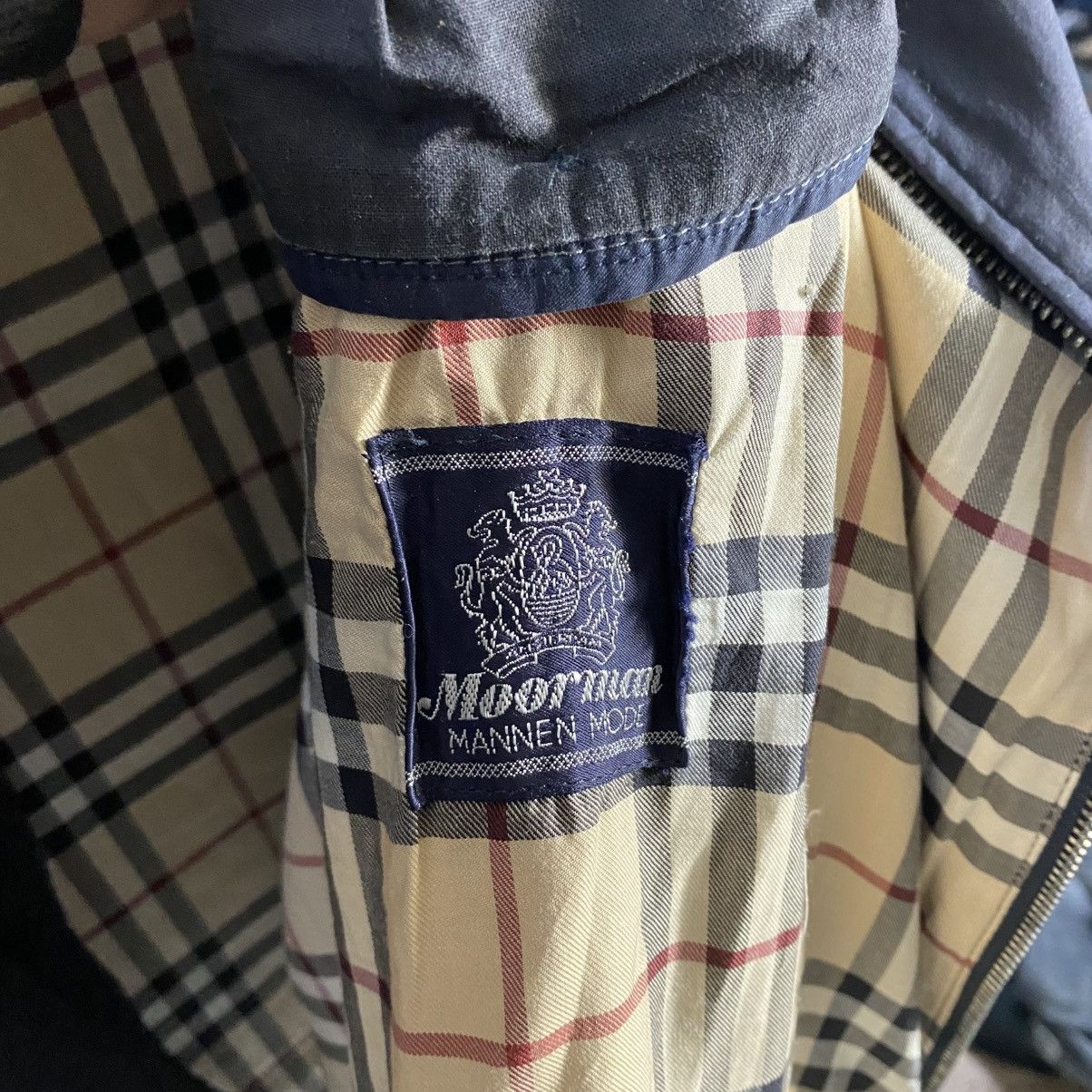 Burberry Vintage Burberry jacket Faded Size US XL / EU 56 / 4 - 8 Thumbnail