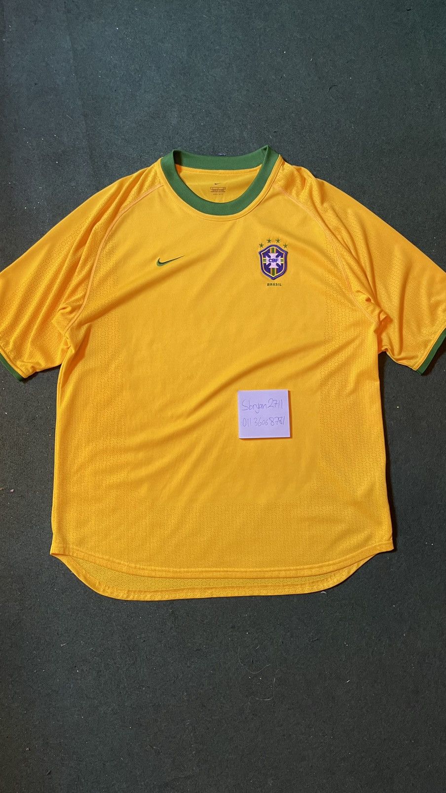 Nike 2000 - 2002 Brazil Home Jersey Size US L / EU 52-54 / 3 - 1 Thumbnail