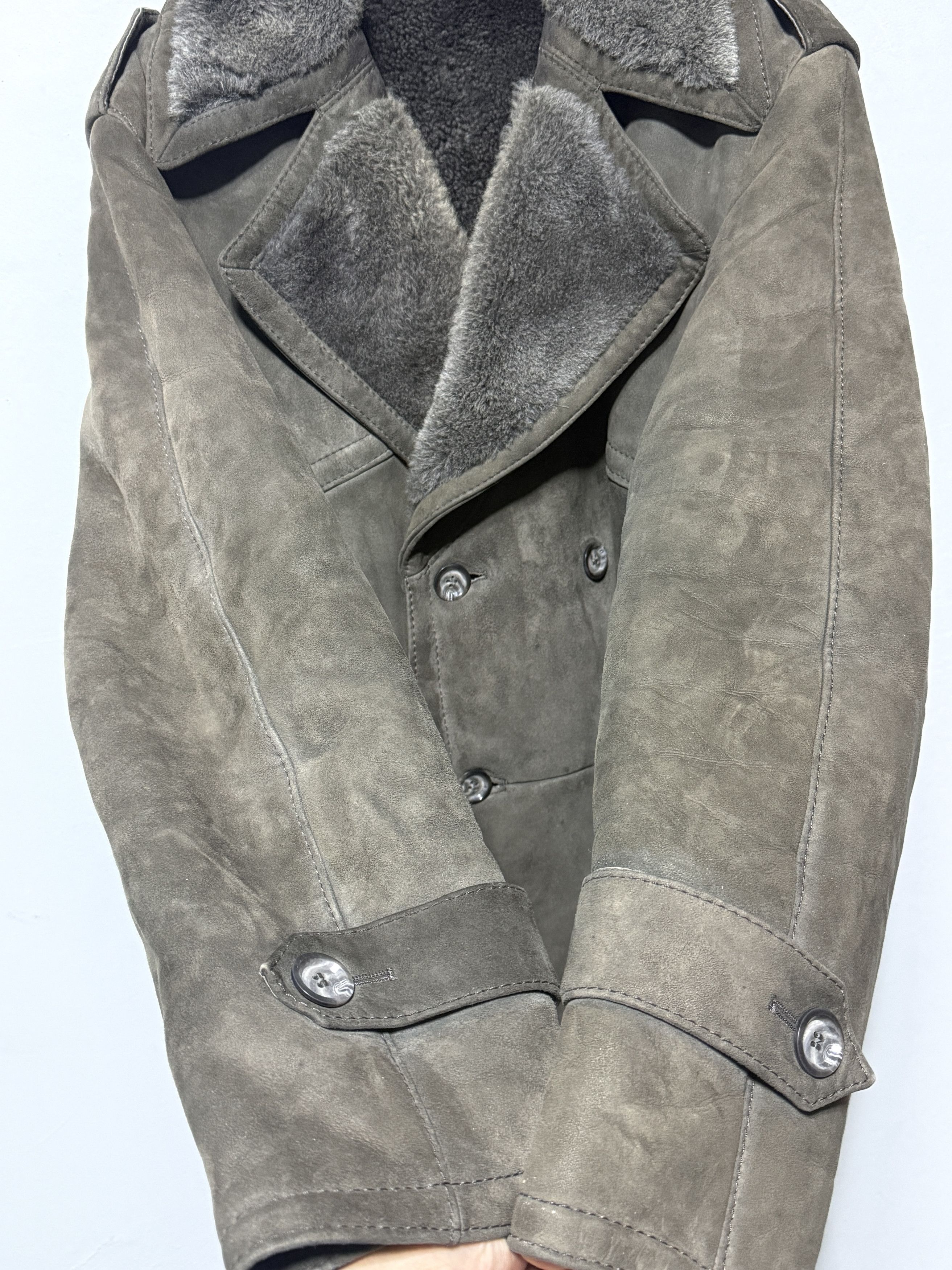Vintage Armi Military green double breasted shearling coat suede M Size US M / EU 48-50 / 2 - 5 Thumbnail