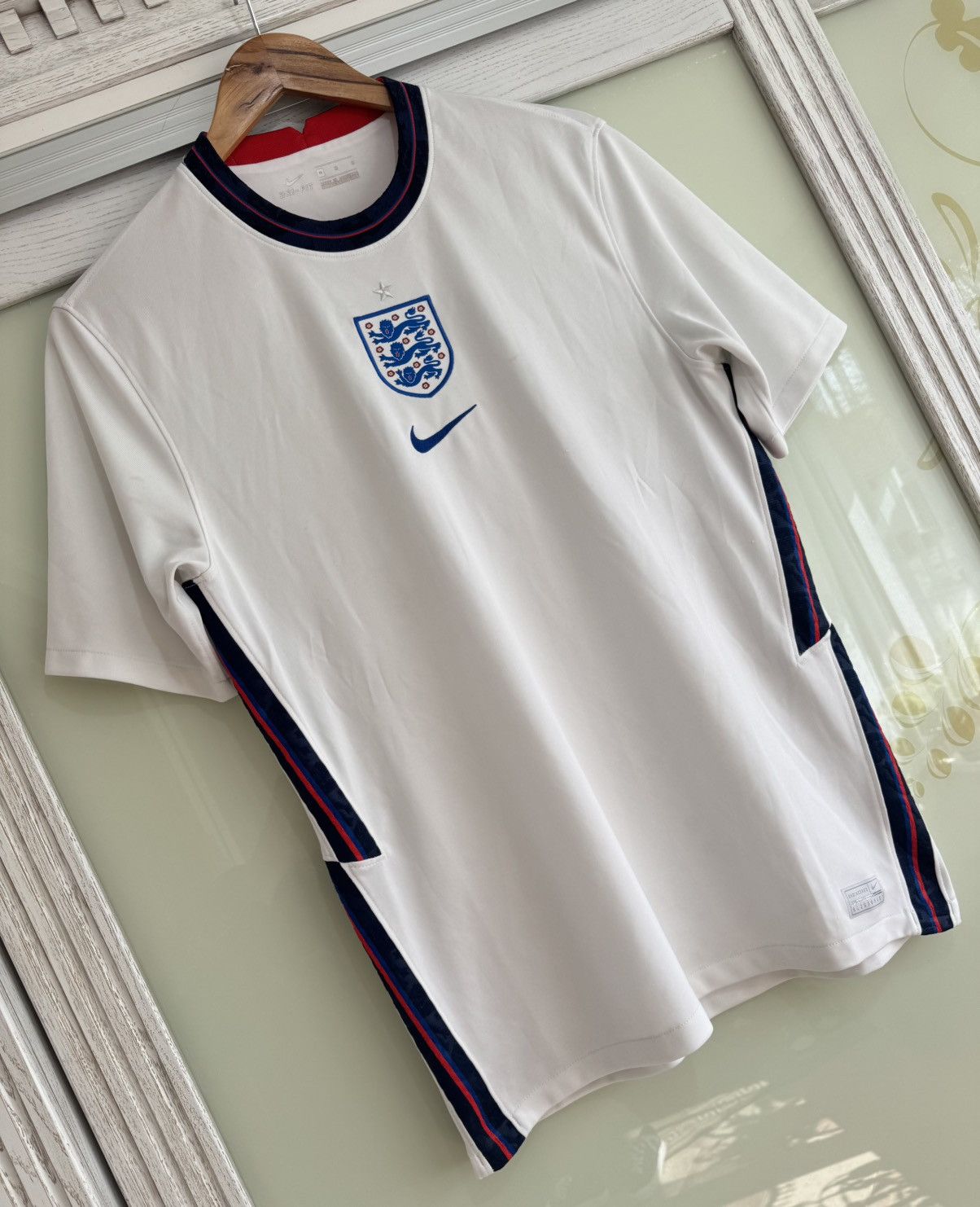 Nike England 2020-2021 Euro Home Soccer Jersey Football Kit Shirt Size US M / EU 48-50 / 2 - 5 Thumbnail
