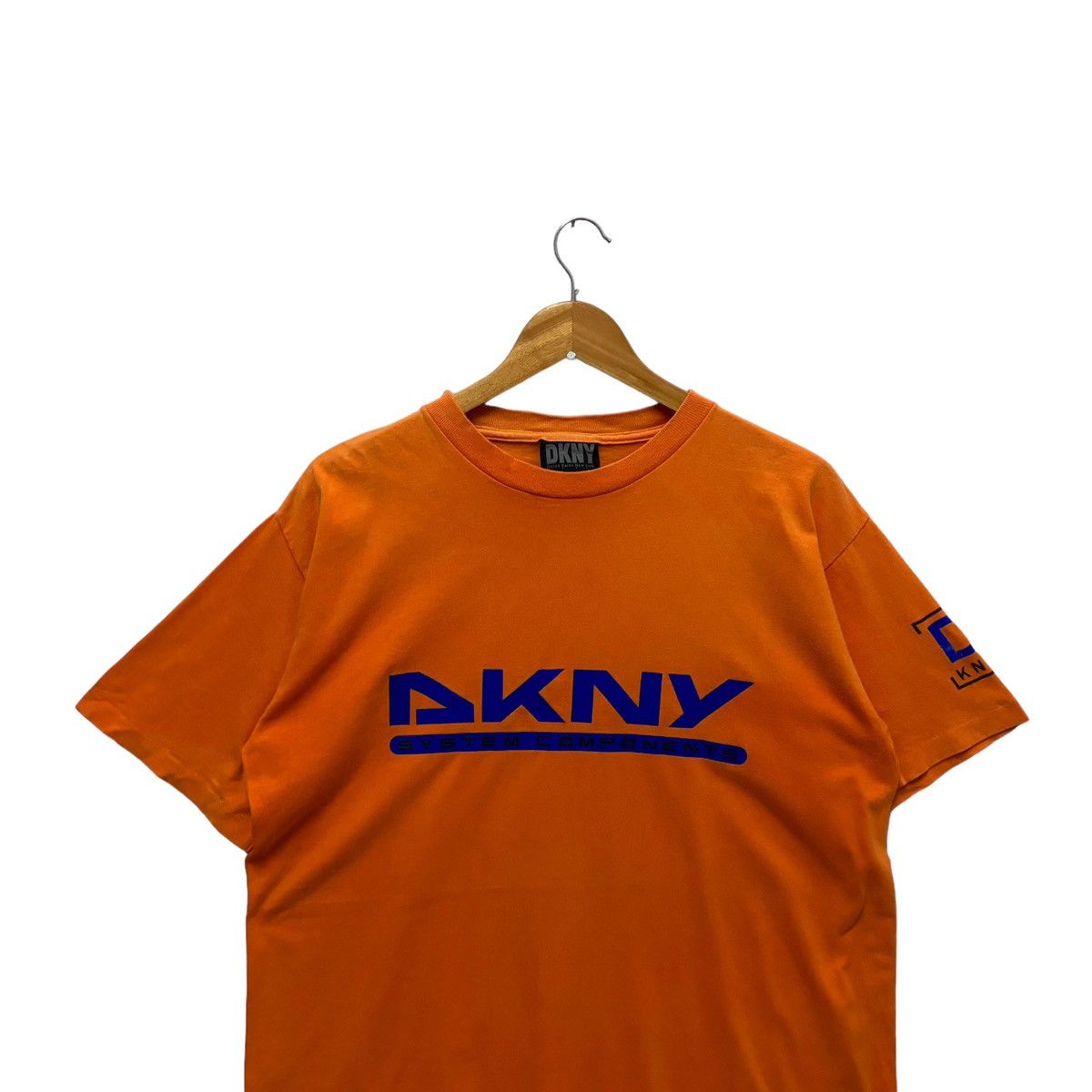 DKNY × Vintage Vintage DKNY Graphic Printed Spellout Tshirt Size US L / EU 52-54 / 3 - 2 Thumbnail