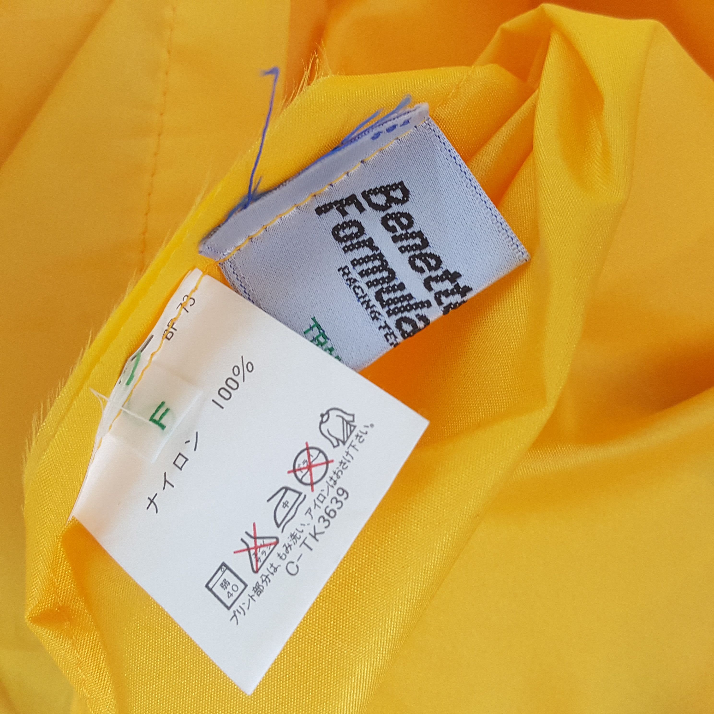 Benetton × Vintage BENETTON FORMULA 1 Racing Rain Coat Jacket Size US XXL / EU 58 / 5 - 7 Thumbnail