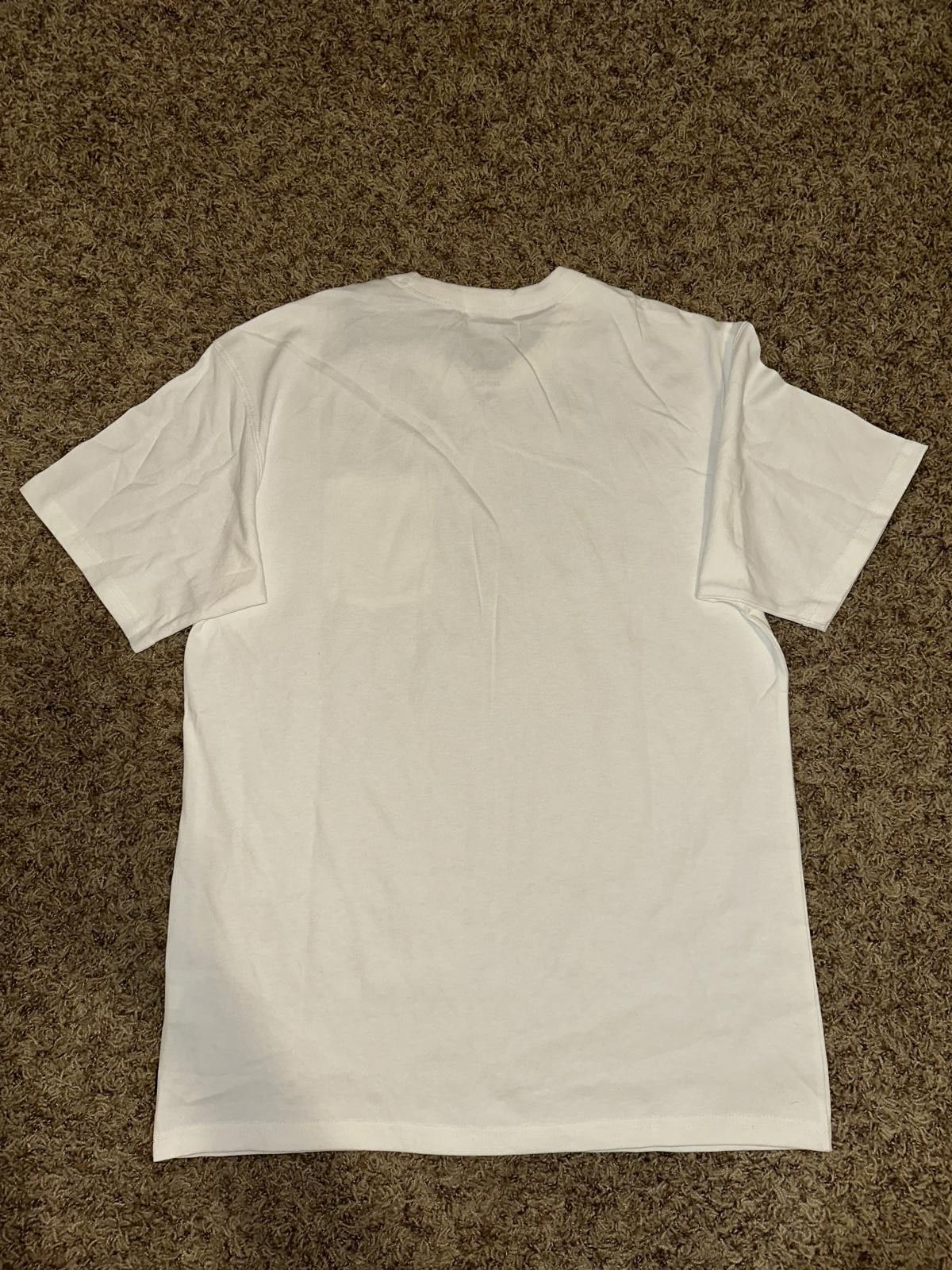 Nike Nike Sportswear Men’s Premium Essentials Pocket T-Shirt Size US S / EU 44-46 / 1 - 8 Thumbnail