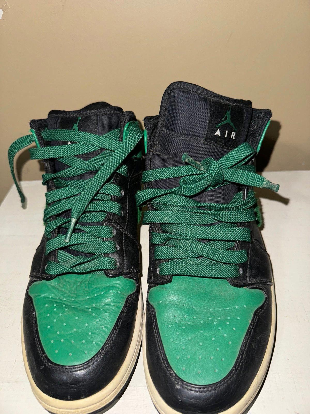 Jordan Brand Nike Air Jordan 1 Mid Phat Boston Celtics Men's Sz 10.5 Size US 10.5 / EU 43-44 - 3 Thumbnail